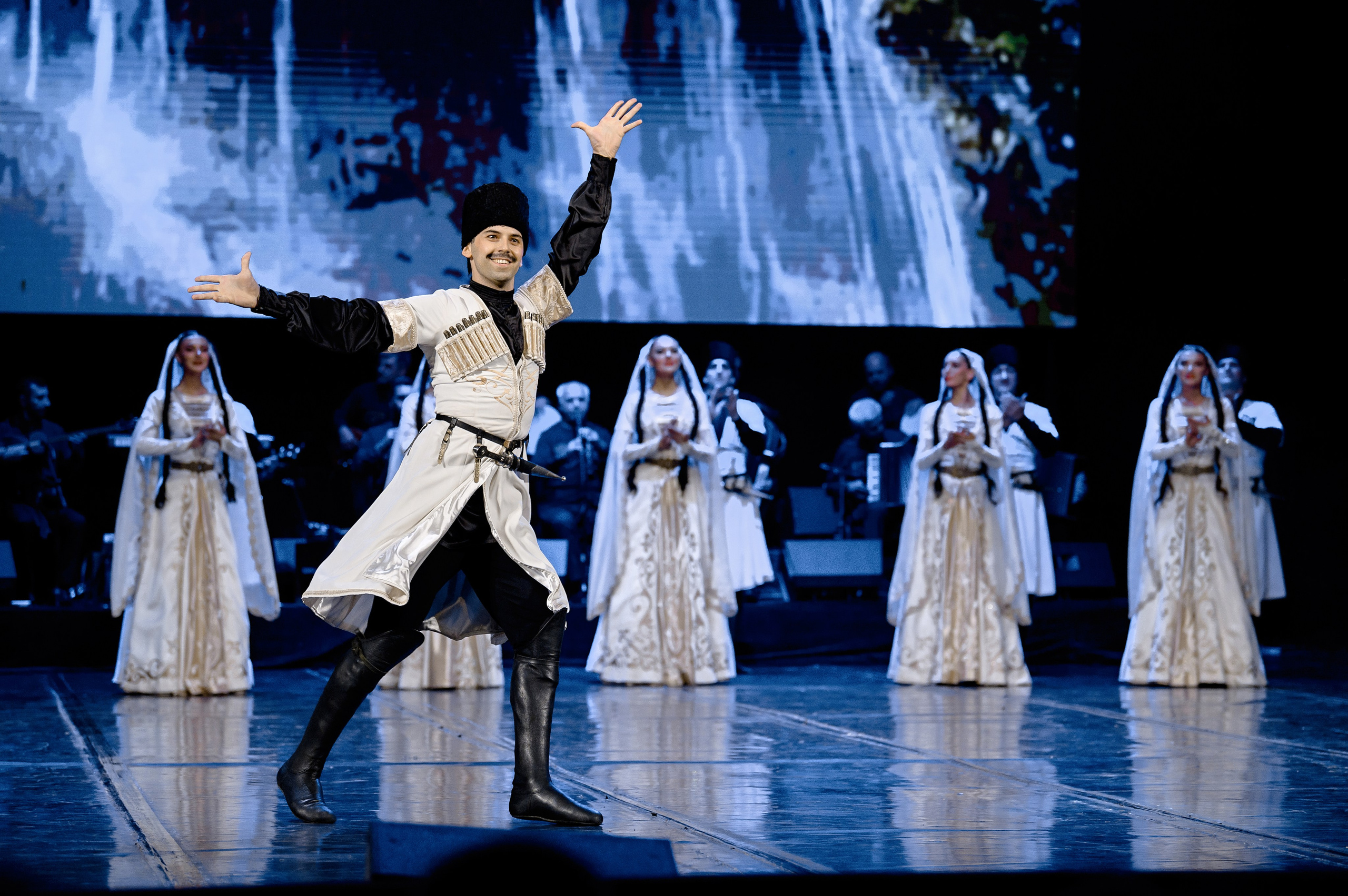 Ансамбль «Лезгинка» концерт в Махачкале. РЕПОРТАЖНЫЙ И БИЗНЕС ФОТОГРАФ В МОСКВЕ, ЕГОР НИКОЛАЕВ