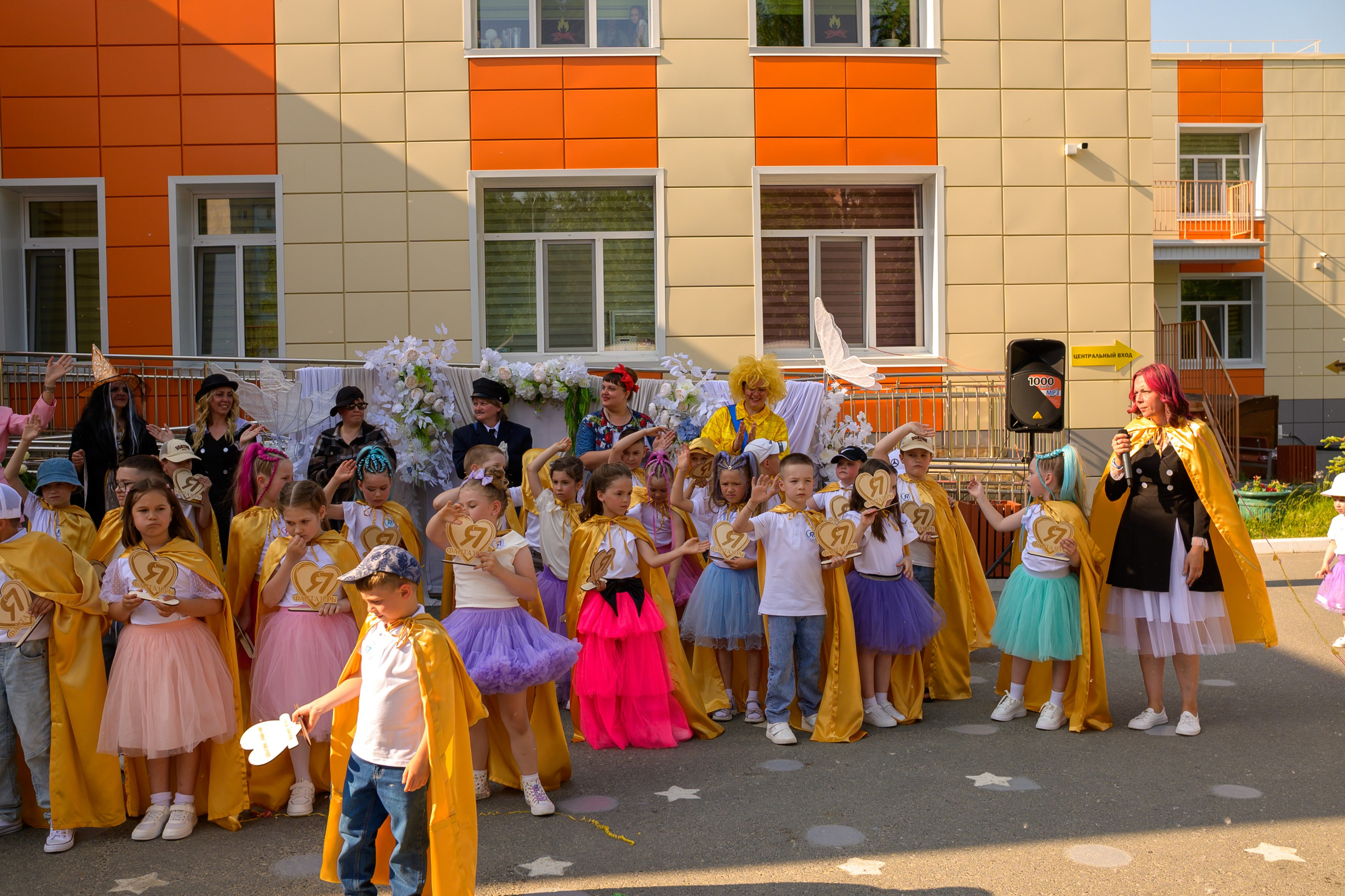 Репортаж выпускного группа «Фантазёры» 3 садик. Фотограф новорожденных, семейный детский в Тюмени Татьяна Морозова