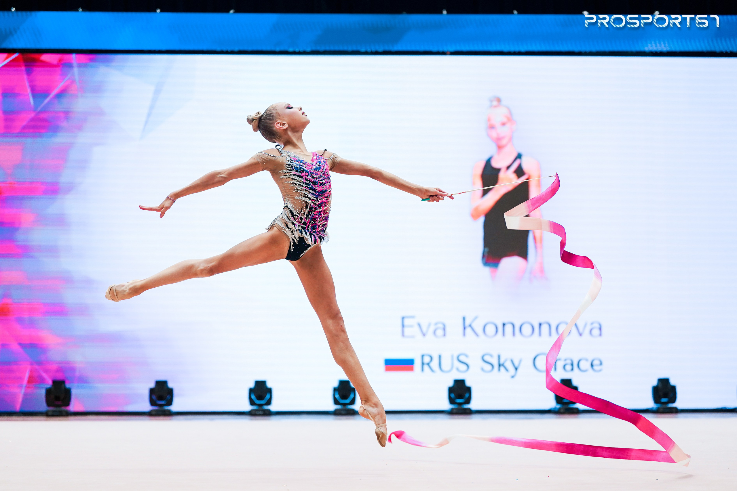 Ева Кононова. Хрустальная роза 2025 г.Минск. Спортивный фотограф Олег Медведев | prosport67 | Смоленск