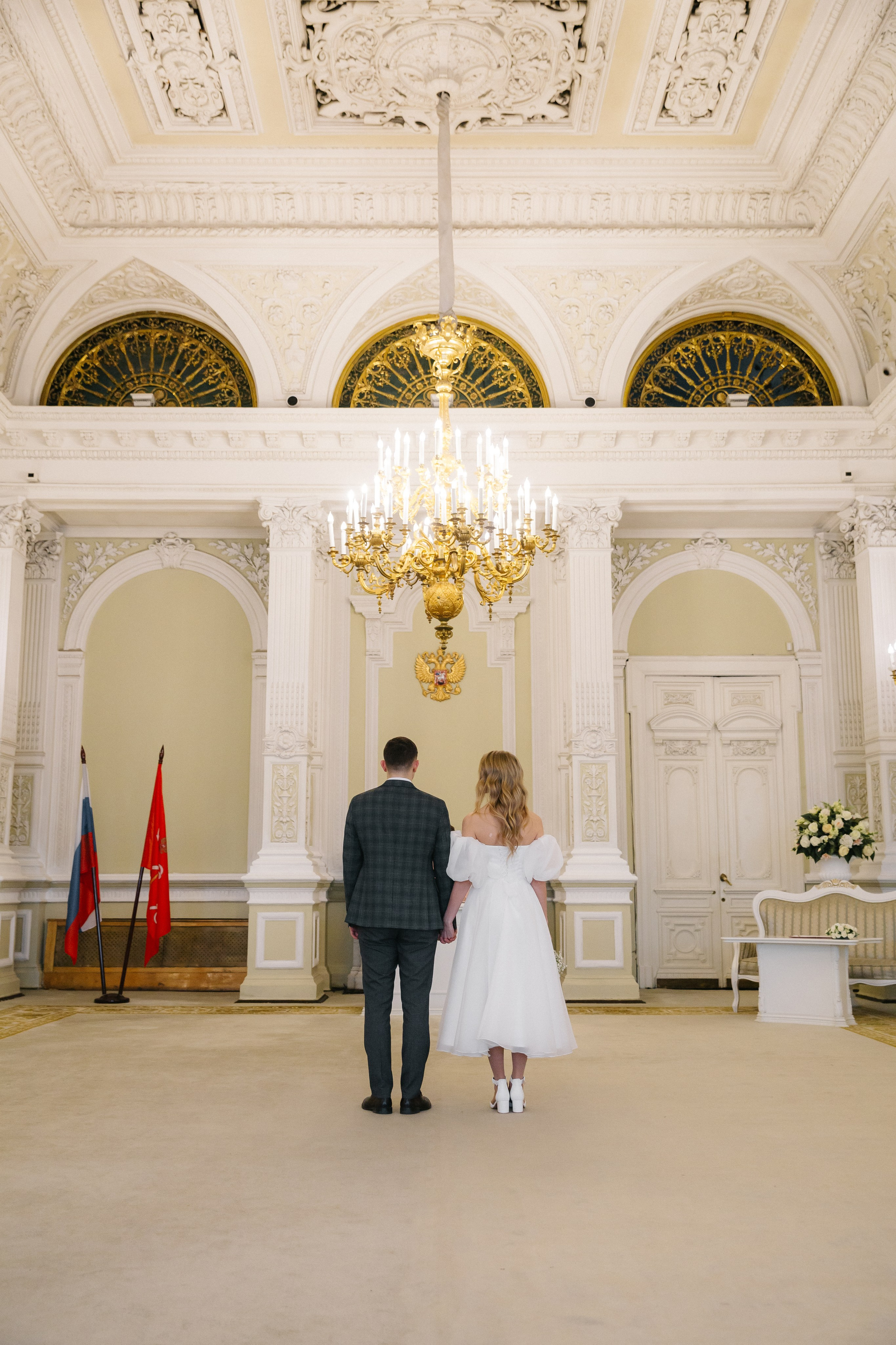 ДВОРЕЦ № 1 | Март, Исаакий, Английская набережная. Свадебный фотограф в Санкт-Петербурге Полина Корзухина