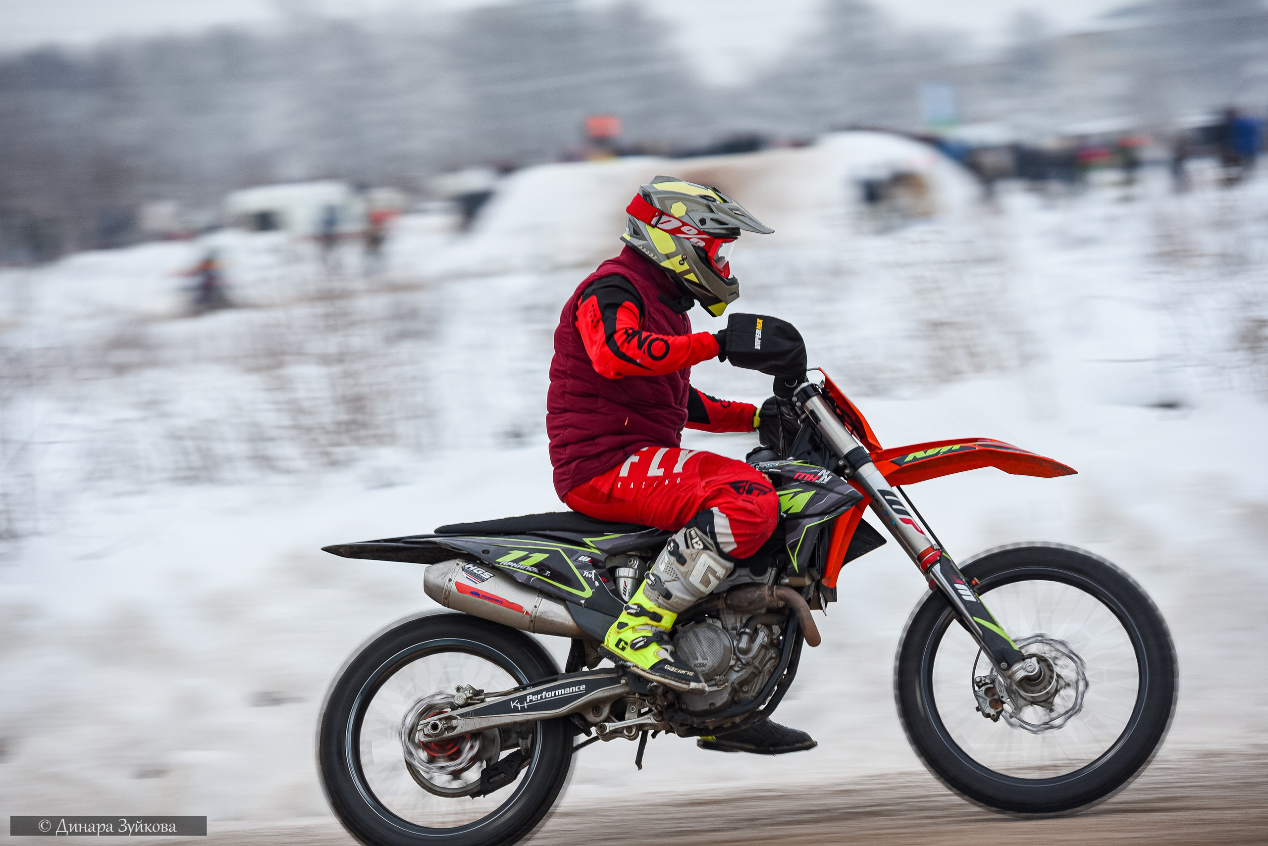 Новогодний мотокросс г. Вязники. Мотофотограф в Нижнем Новгороде Динара Зуйкова