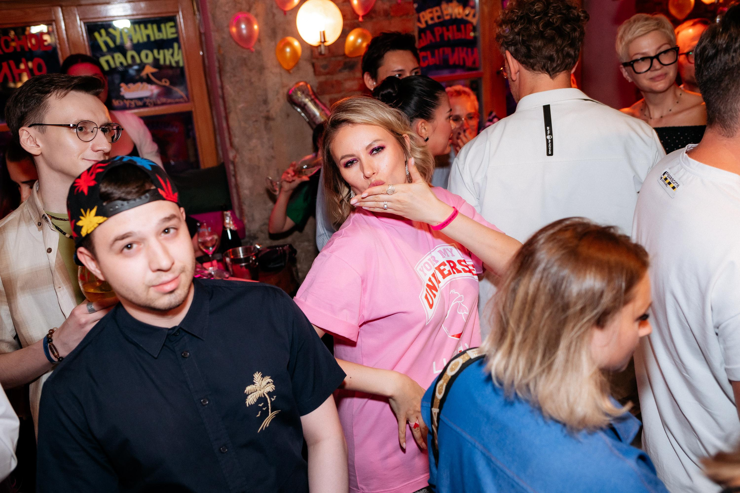 ВИНОТЕКА БАР х МАГАЗ [2 ГОДА]. СВОИ. ФОТООТЧЕТЫ-СОБЫТИЯ-МЕСТА