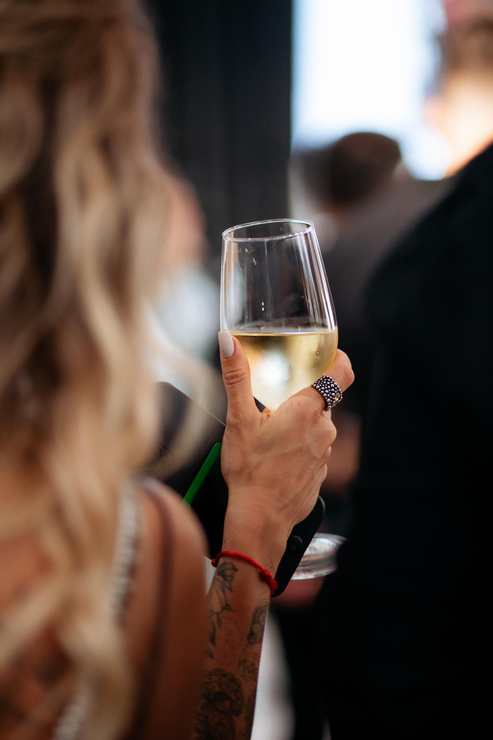 UNIKEI STORIES. СВОИ. ФОТООТЧЕТЫ-СОБЫТИЯ-МЕСТА