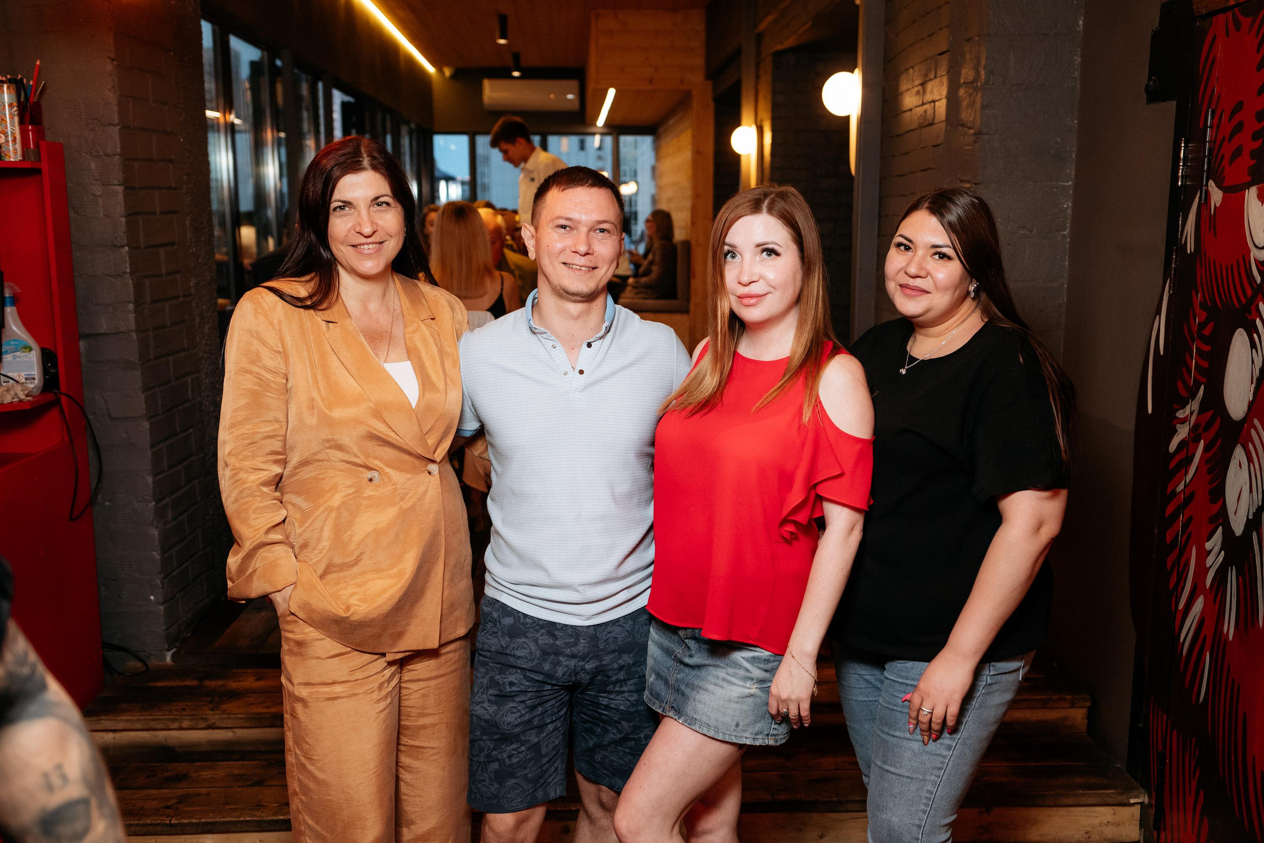 ПЕННЫЙ ГАСТРОУЖИН. СВОИ. ФОТООТЧЕТЫ-СОБЫТИЯ-МЕСТА