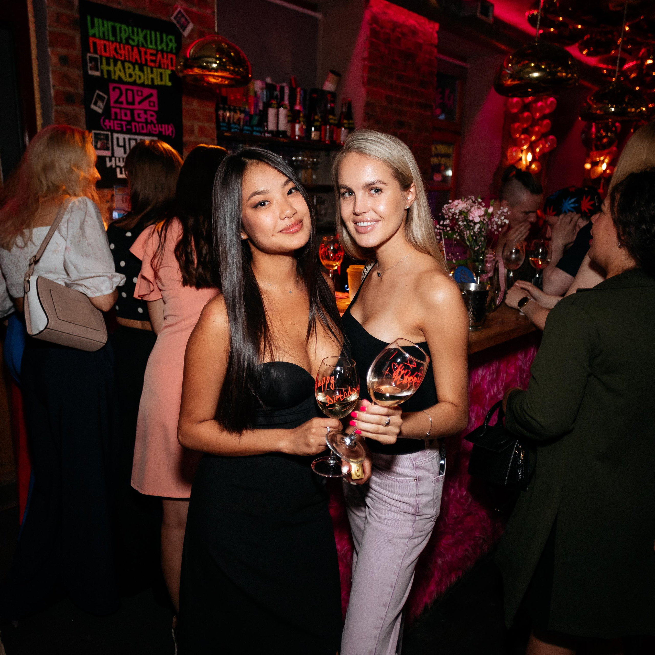 ВИНОТЕКА БАР х МАГАЗ [2 ГОДА]. СВОИ. ФОТООТЧЕТЫ-СОБЫТИЯ-МЕСТА