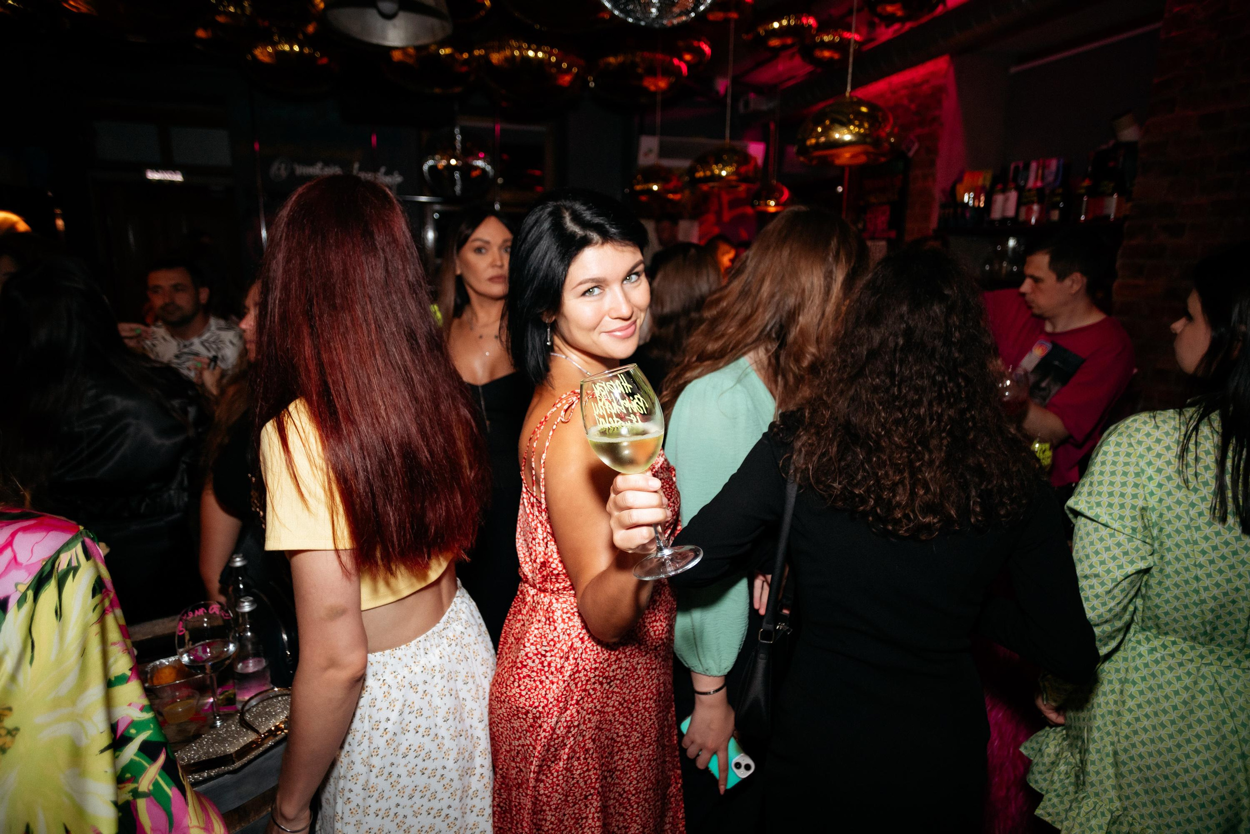 ВИНОТЕКА БАР х МАГАЗ [2 ГОДА]. СВОИ. ФОТООТЧЕТЫ-СОБЫТИЯ-МЕСТА