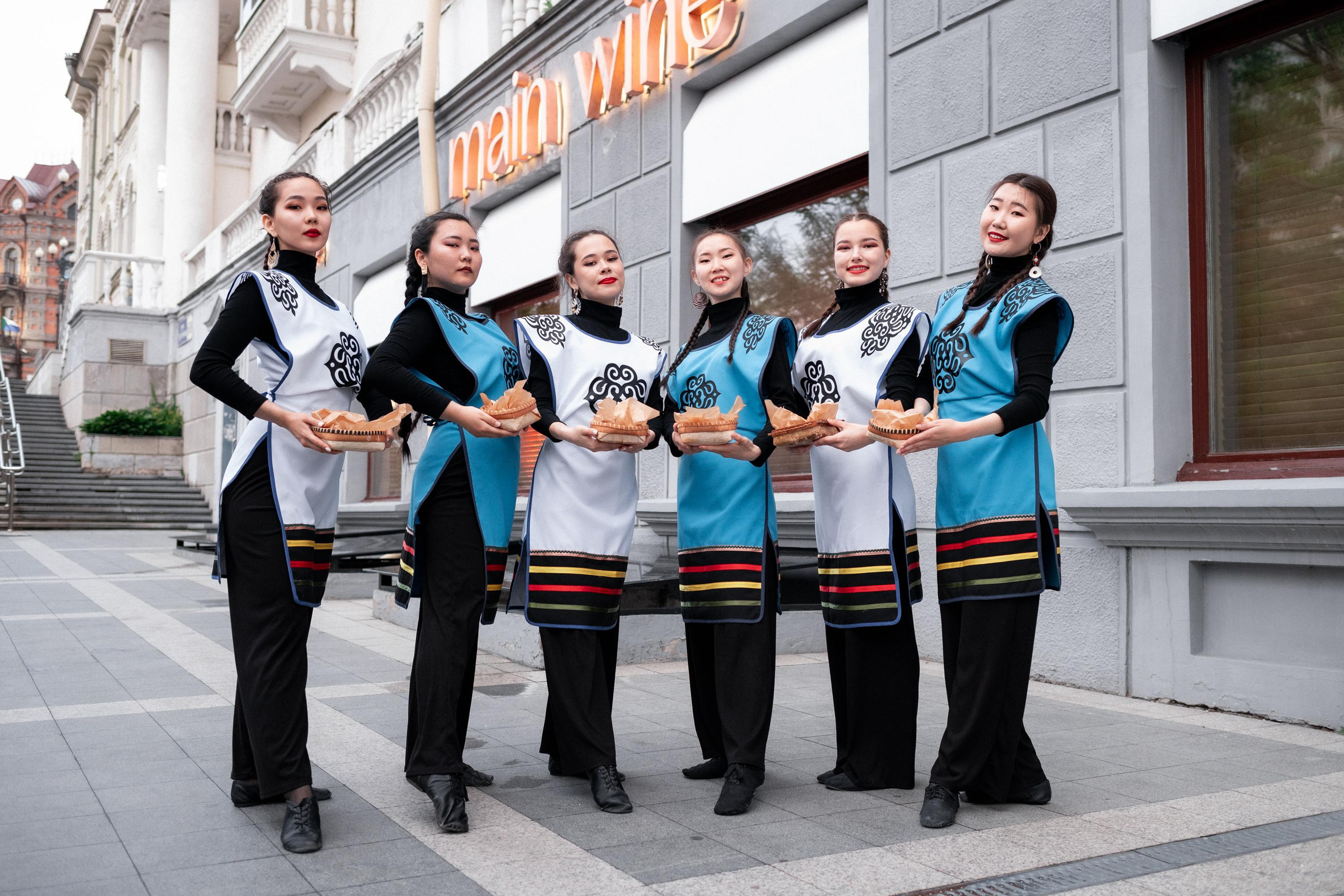 MAIN WINE [АМУРСКИЕ ПРЕДАНИЯ]. СВОИ. ФОТООТЧЕТЫ-СОБЫТИЯ-МЕСТА