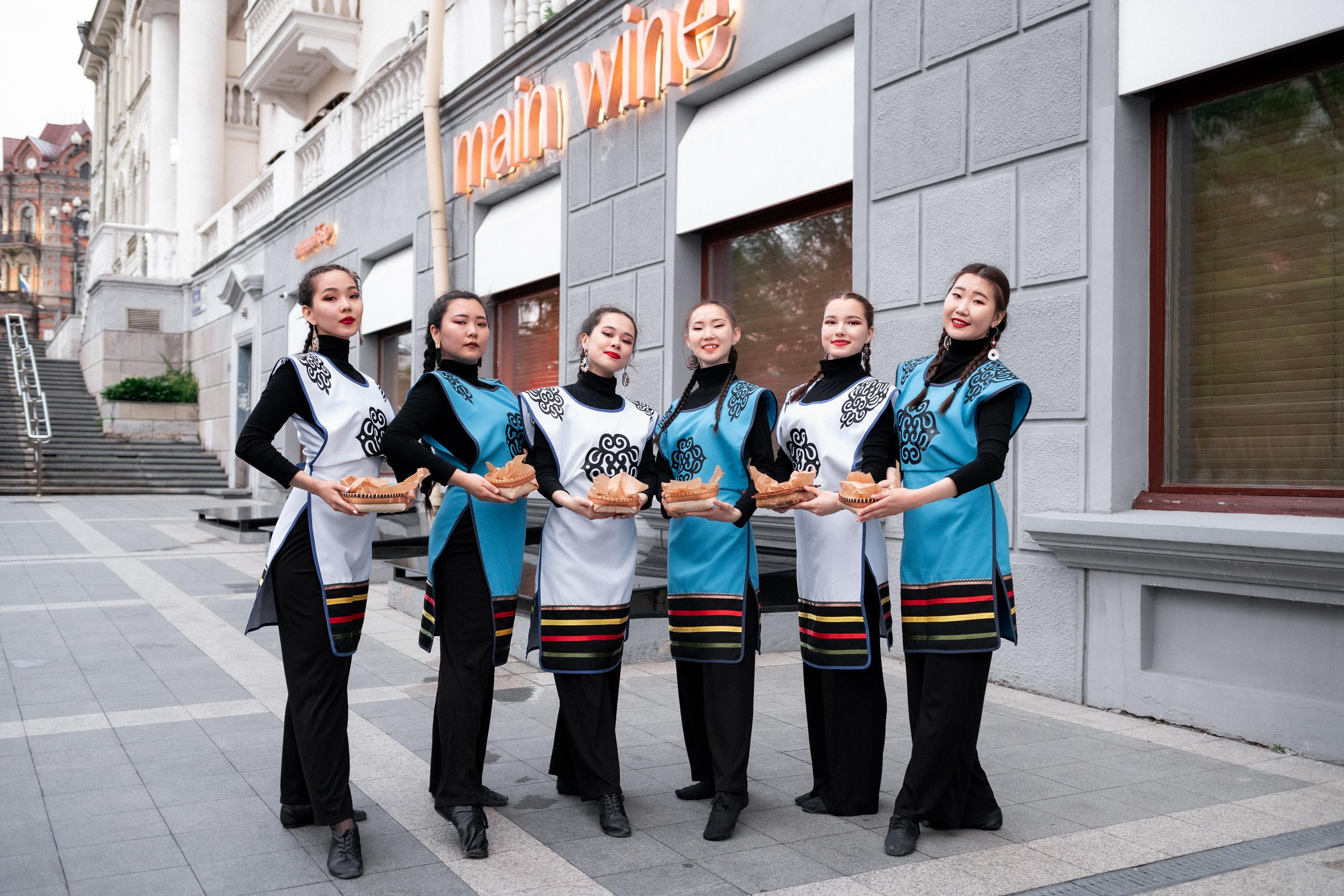 MAIN WINE [АМУРСКИЕ ПРЕДАНИЯ]. СВОИ. ФОТООТЧЕТЫ-СОБЫТИЯ-МЕСТА