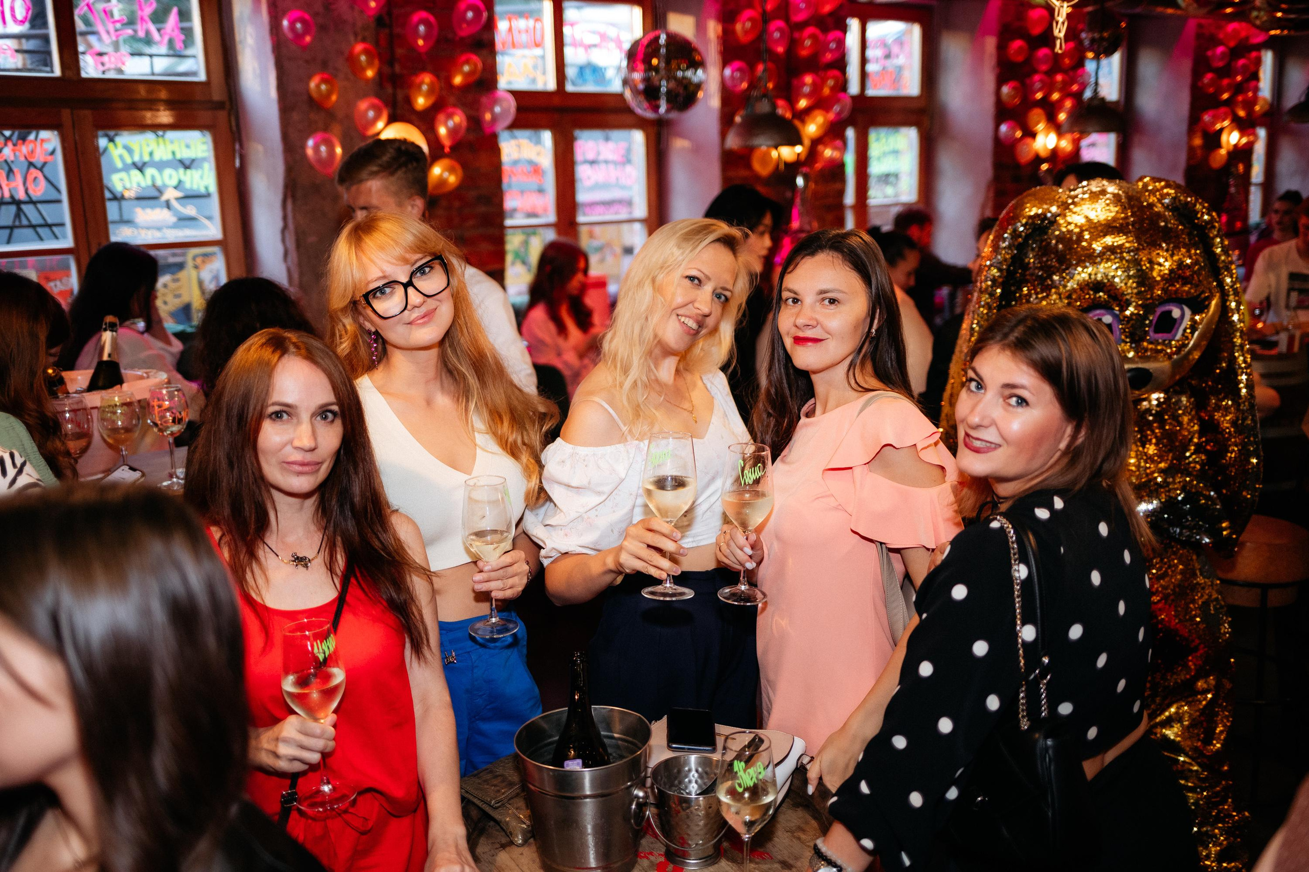 ВИНОТЕКА БАР х МАГАЗ [2 ГОДА]. СВОИ. ФОТООТЧЕТЫ-СОБЫТИЯ-МЕСТА