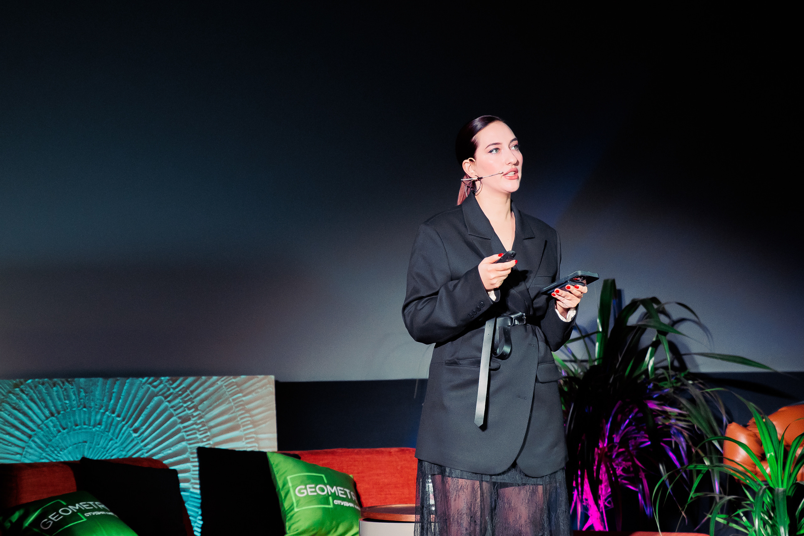 КОНФА. СВОИ. ФОТООТЧЕТЫ-СОБЫТИЯ-МЕСТА