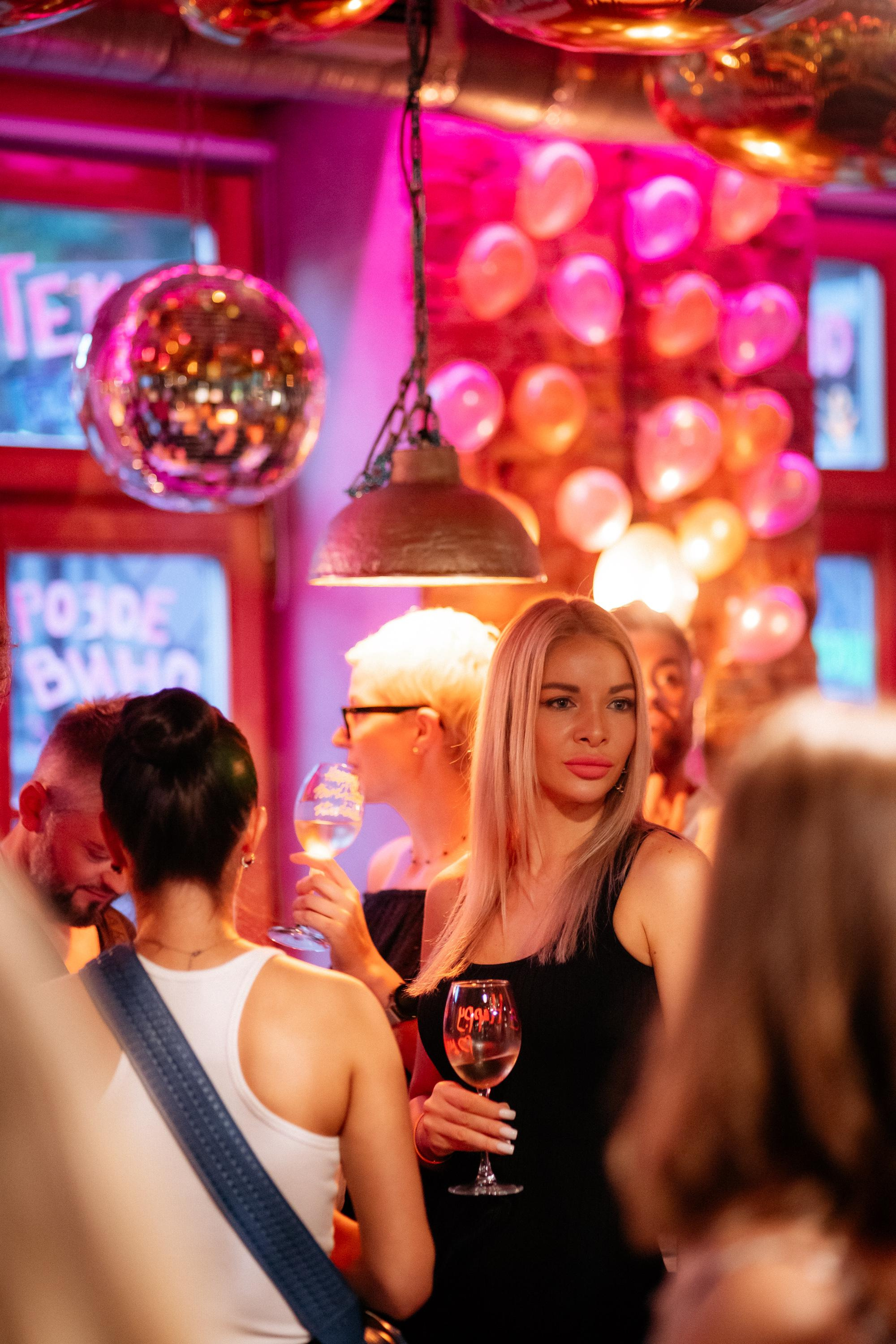 ВИНОТЕКА БАР х МАГАЗ [2 ГОДА]. СВОИ. ФОТООТЧЕТЫ-СОБЫТИЯ-МЕСТА