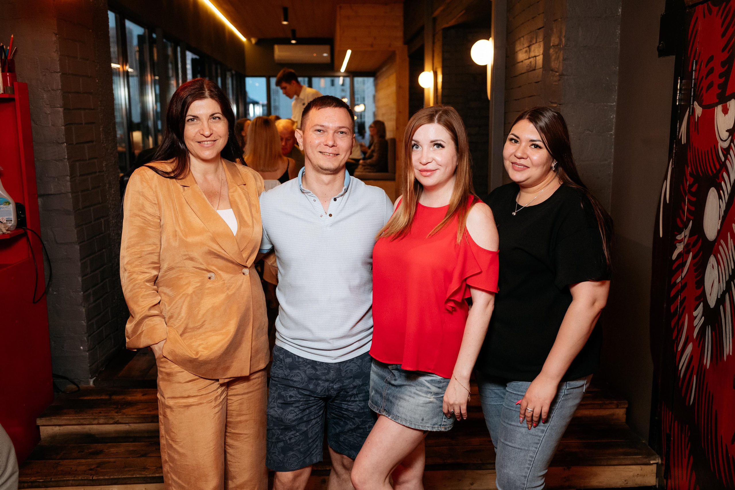 ПЕННЫЙ ГАСТРОУЖИН. СВОИ. ФОТООТЧЕТЫ-СОБЫТИЯ-МЕСТА