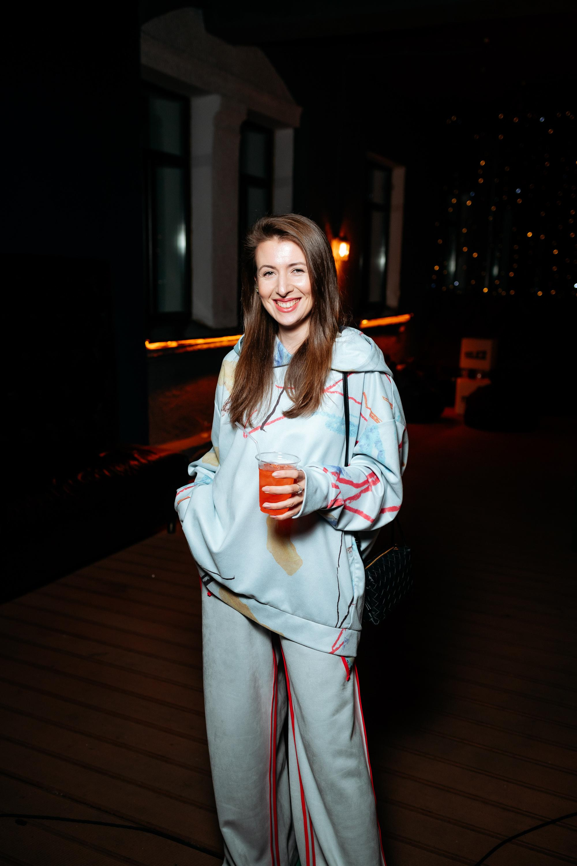 C O M M U N I T Y [ONE YEAR]. СВОИ. ФОТООТЧЕТЫ-СОБЫТИЯ-МЕСТА