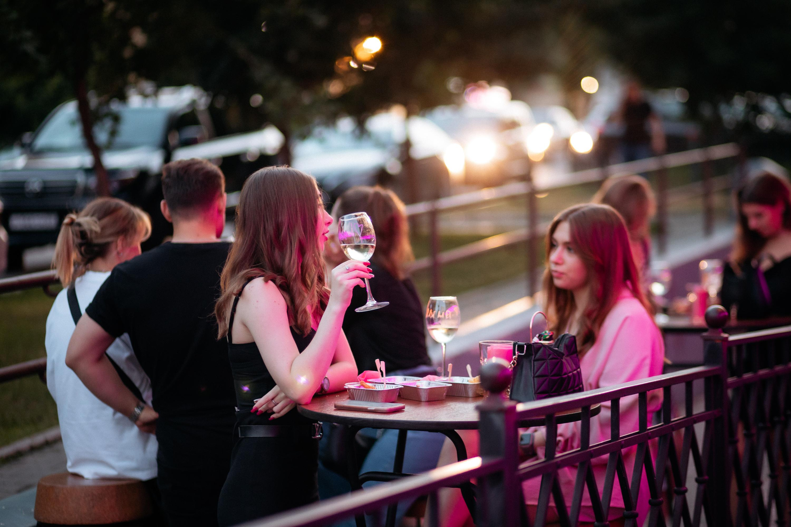 ВИНОТЕКА БАР х МАГАЗ [2 ГОДА]. СВОИ. ФОТООТЧЕТЫ-СОБЫТИЯ-МЕСТА