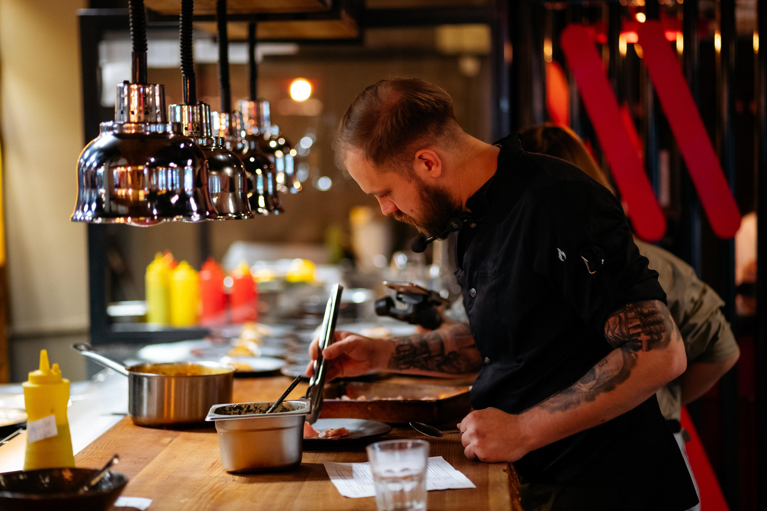 ПЕННЫЙ ГАСТРОУЖИН. СВОИ. ФОТООТЧЕТЫ-СОБЫТИЯ-МЕСТА