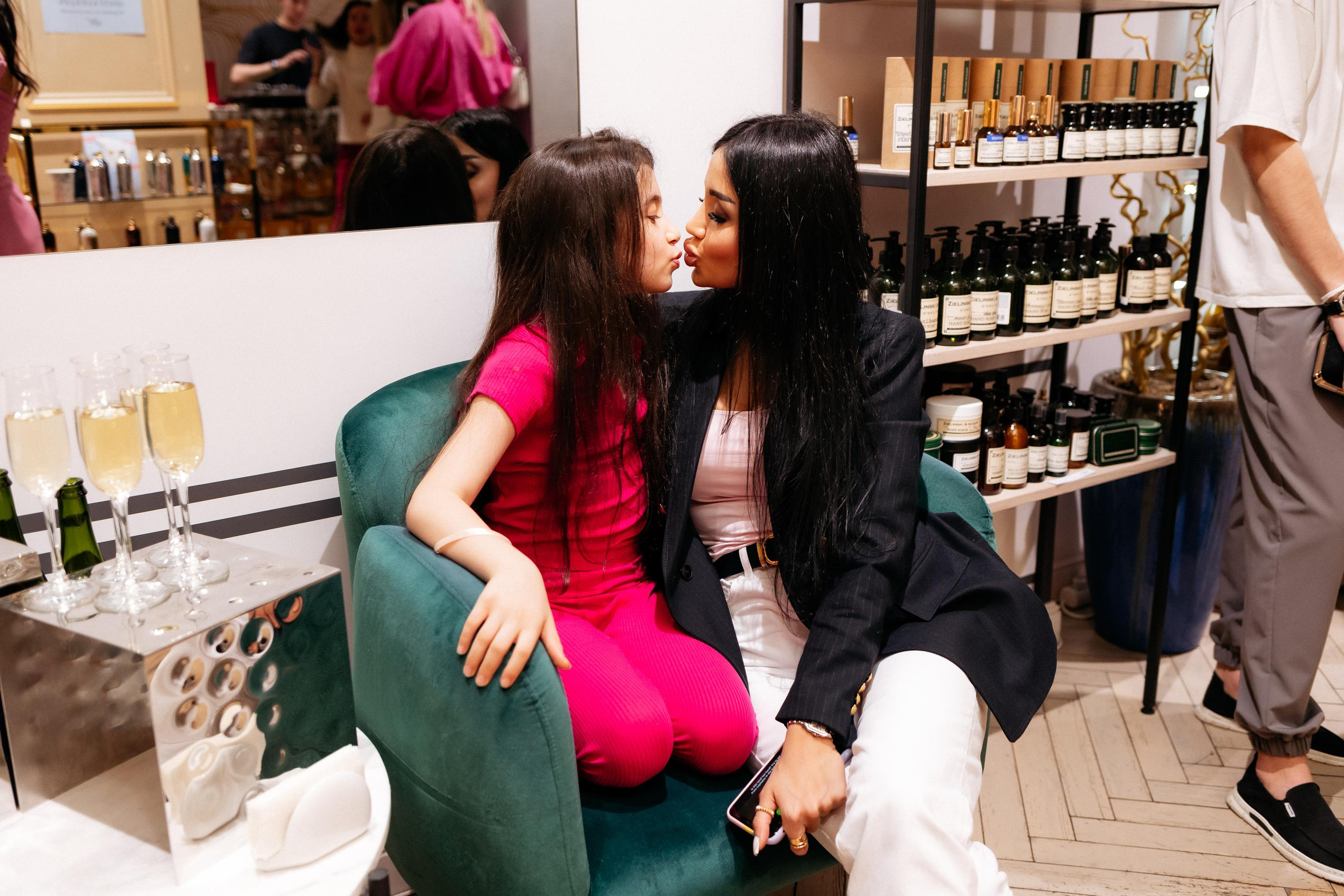 ГЛОБАЛЬНЫЙ ДЕНЬ РОЖДЕНИЯ. СВОИ. ФОТООТЧЕТЫ-СОБЫТИЯ-МЕСТА