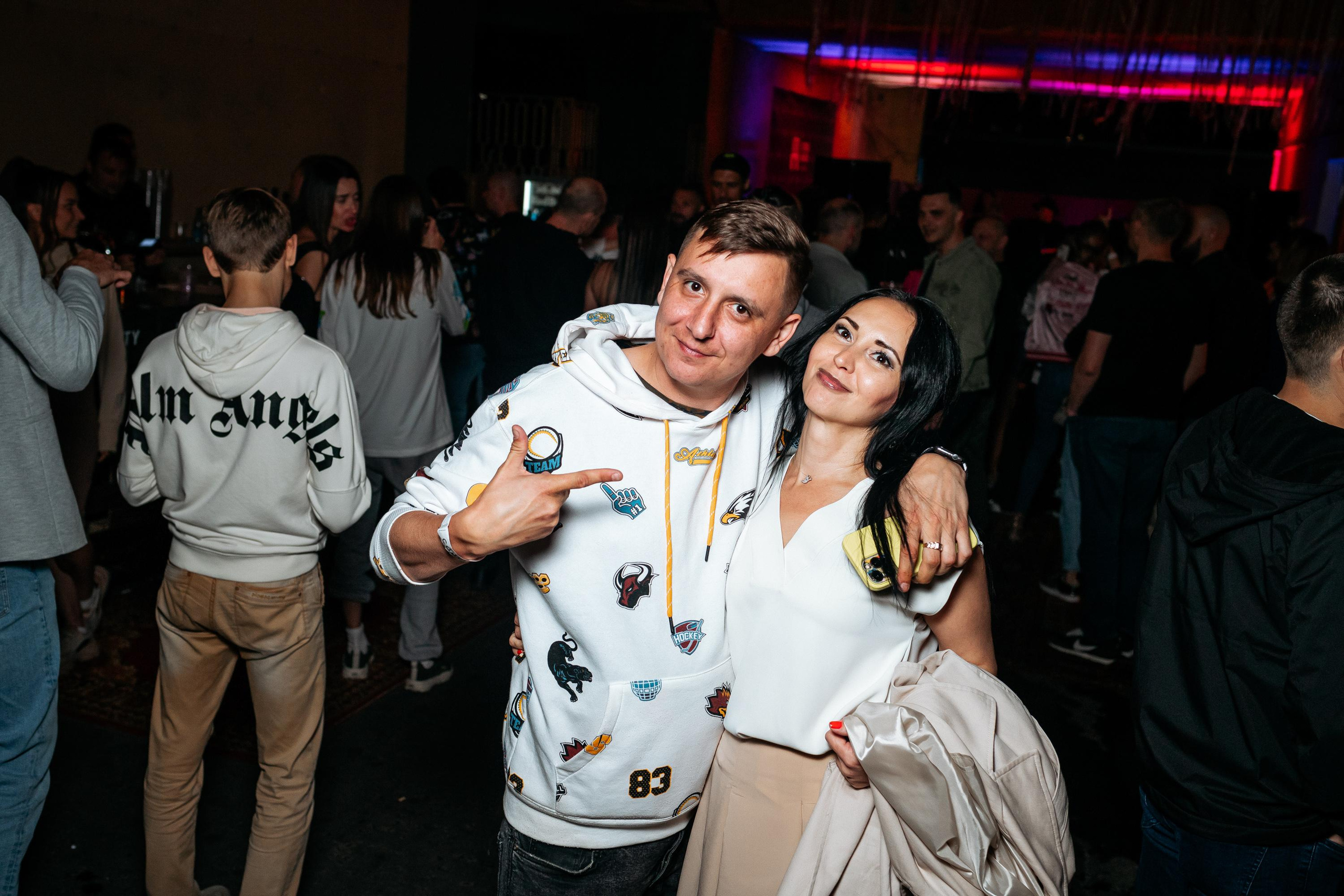 C O M M U N I T Y [ONE YEAR]. СВОИ. ФОТООТЧЕТЫ-СОБЫТИЯ-МЕСТА