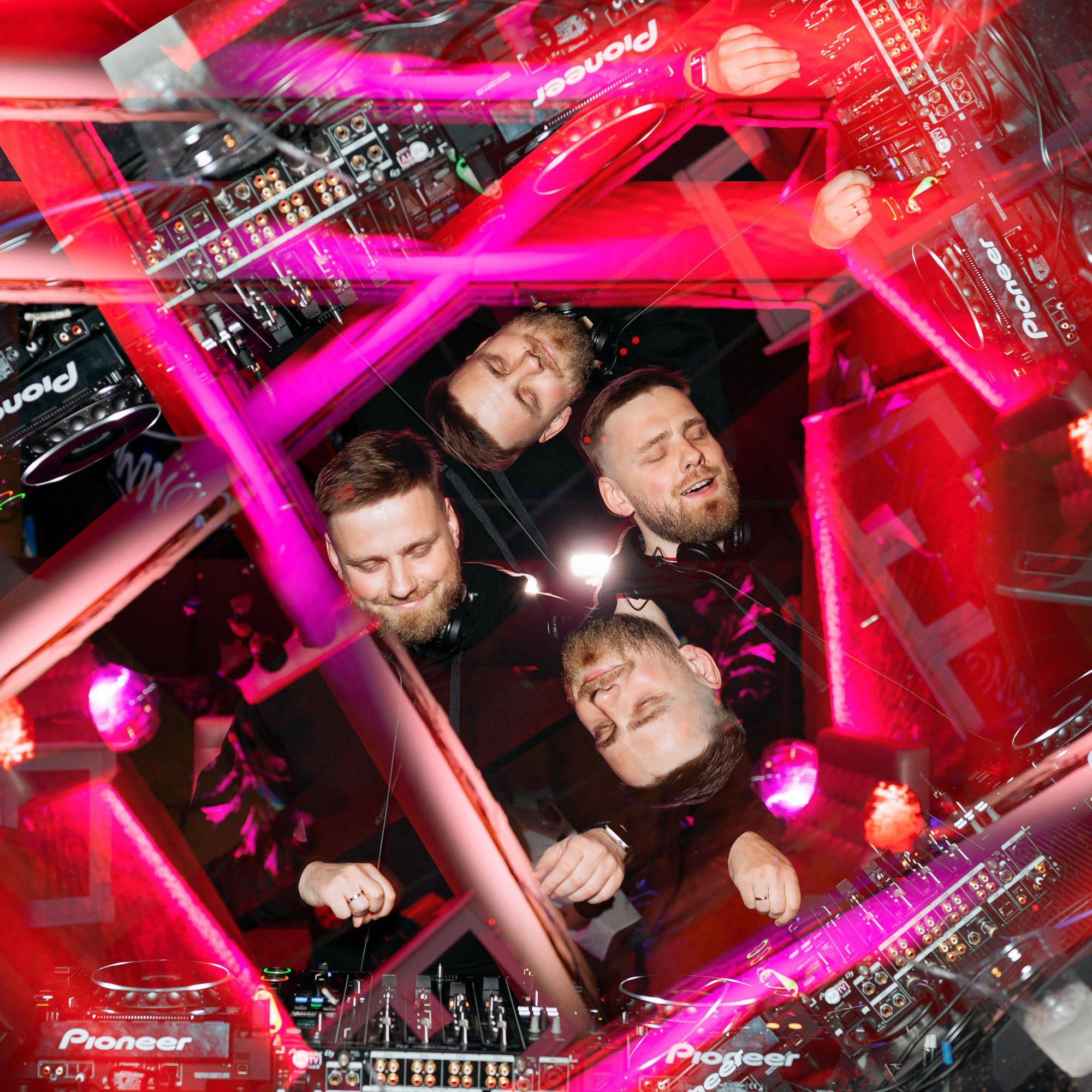 C O M M U N I T Y [ONE YEAR]. СВОИ. ФОТООТЧЕТЫ-СОБЫТИЯ-МЕСТА