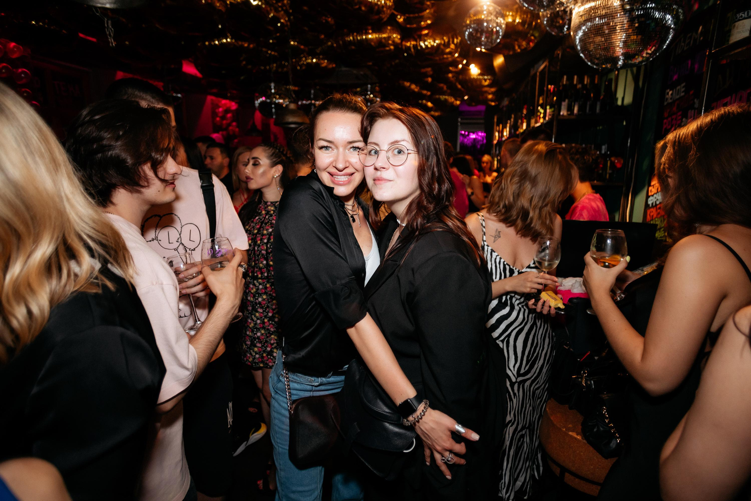 ВИНОТЕКА БАР х МАГАЗ [2 ГОДА]. СВОИ. ФОТООТЧЕТЫ-СОБЫТИЯ-МЕСТА