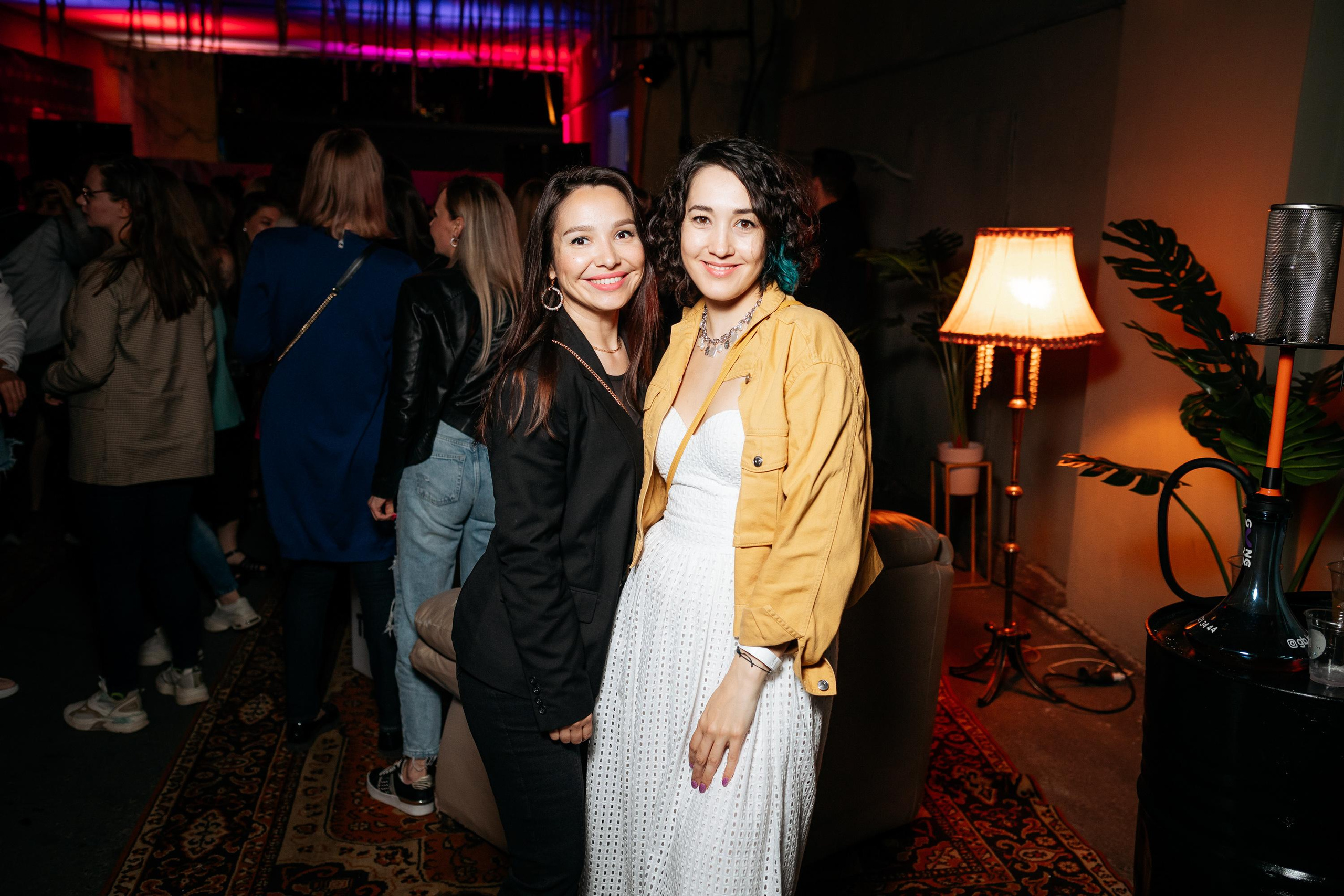 C O M M U N I T Y [ONE YEAR]. СВОИ. ФОТООТЧЕТЫ-СОБЫТИЯ-МЕСТА