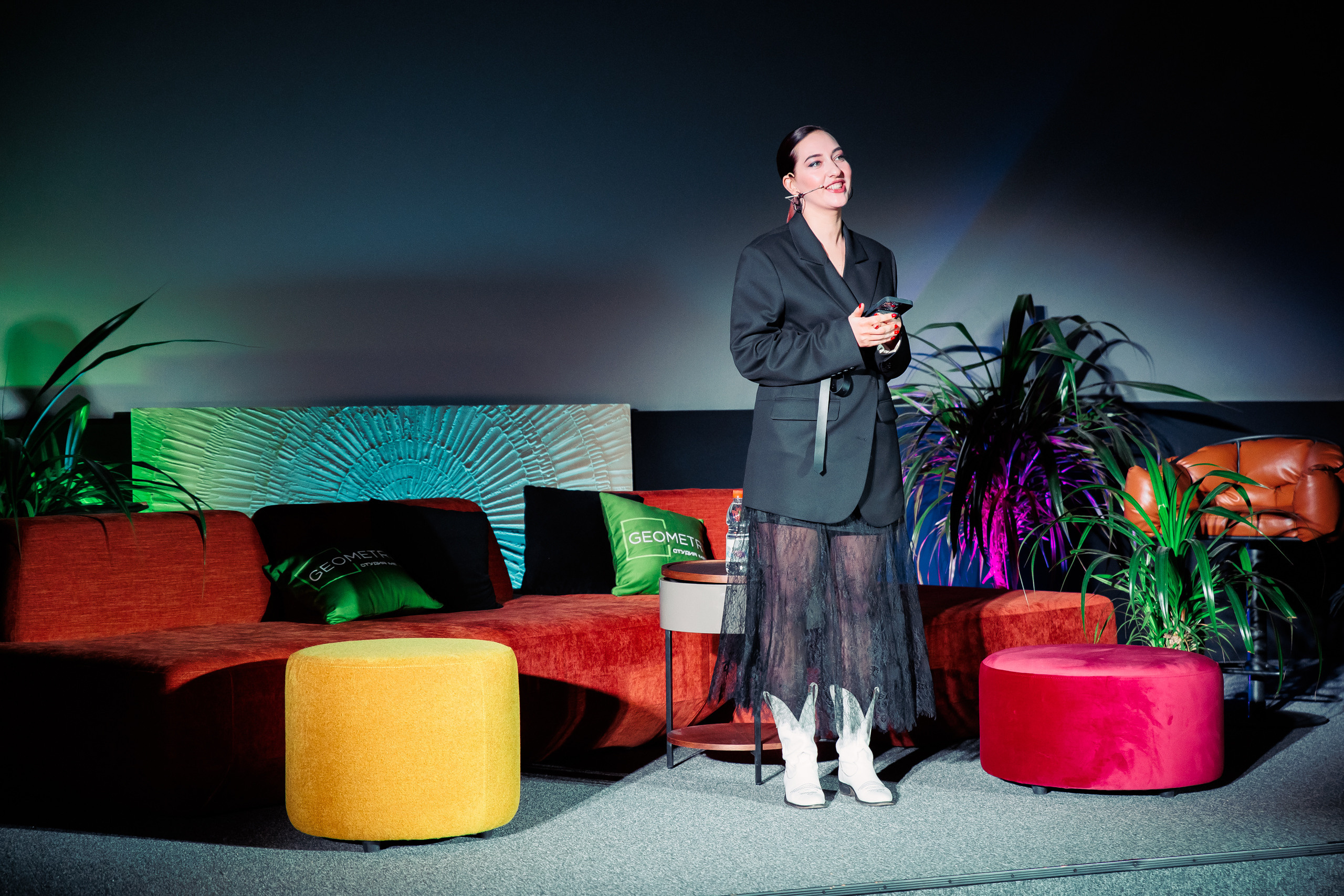 КОНФА. СВОИ. ФОТООТЧЕТЫ-СОБЫТИЯ-МЕСТА