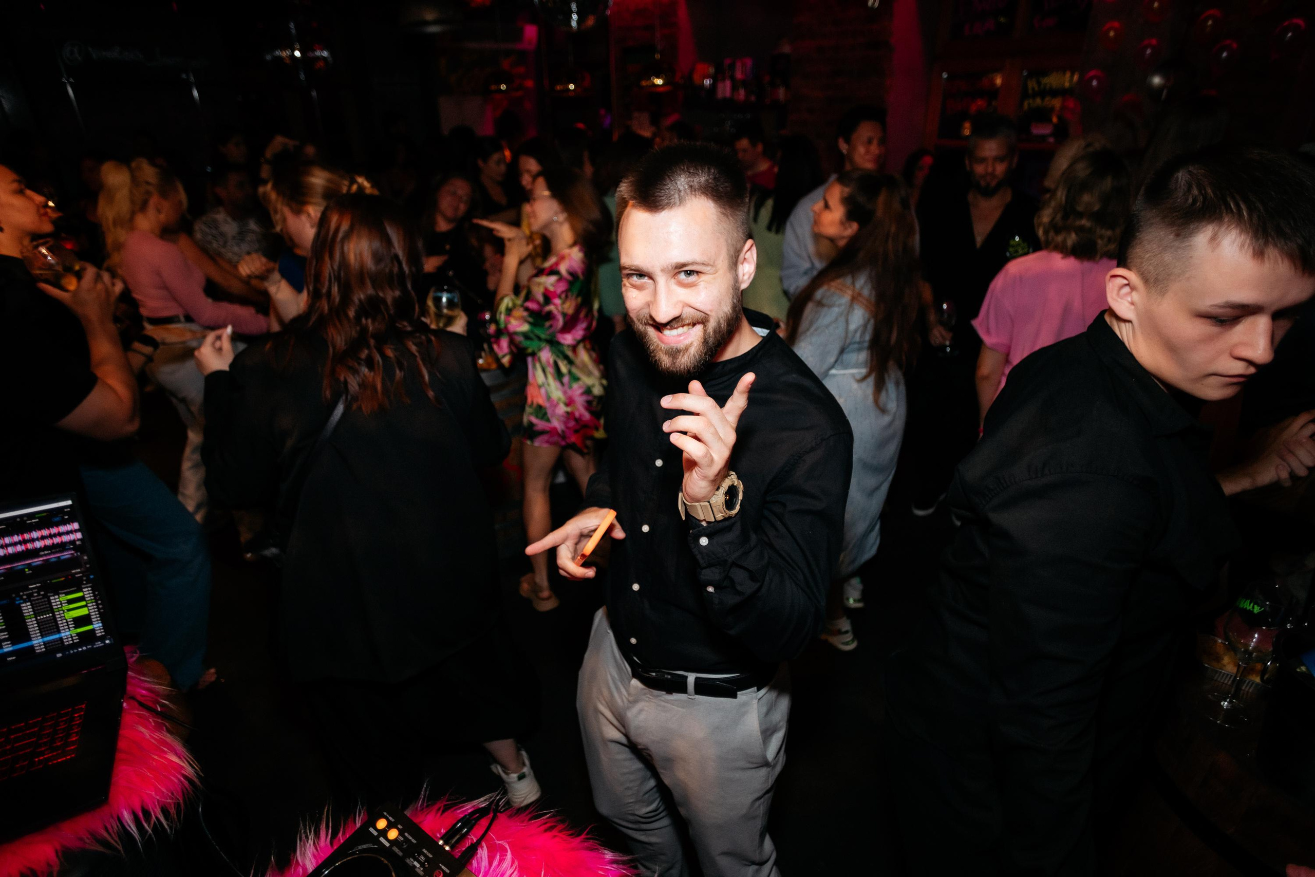 ВИНОТЕКА БАР х МАГАЗ [2 ГОДА]. СВОИ. ФОТООТЧЕТЫ-СОБЫТИЯ-МЕСТА