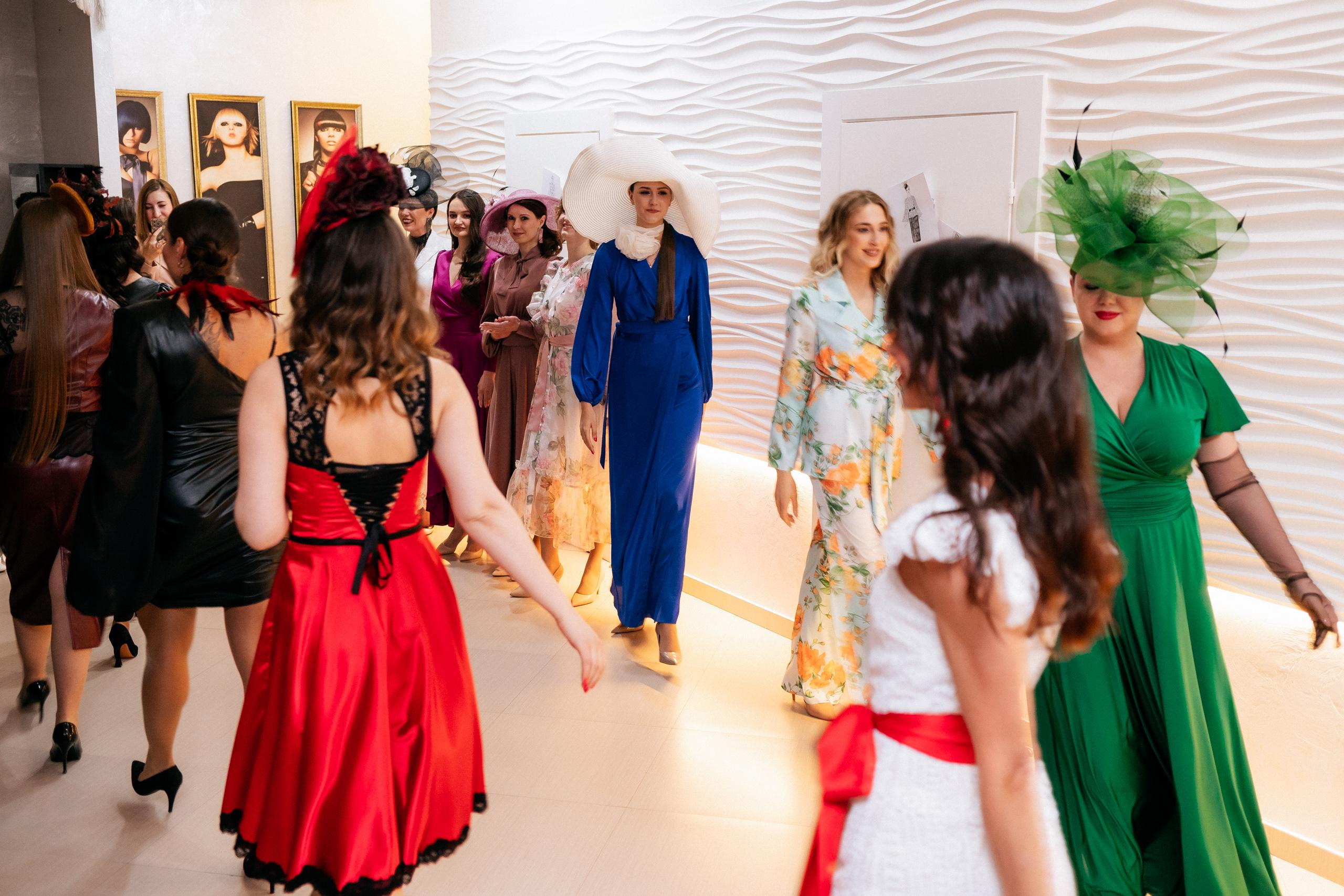 НАСЛАЖДЕНИЕ [FASHION PARTY]. СВОИ. ФОТООТЧЕТЫ-СОБЫТИЯ-МЕСТА