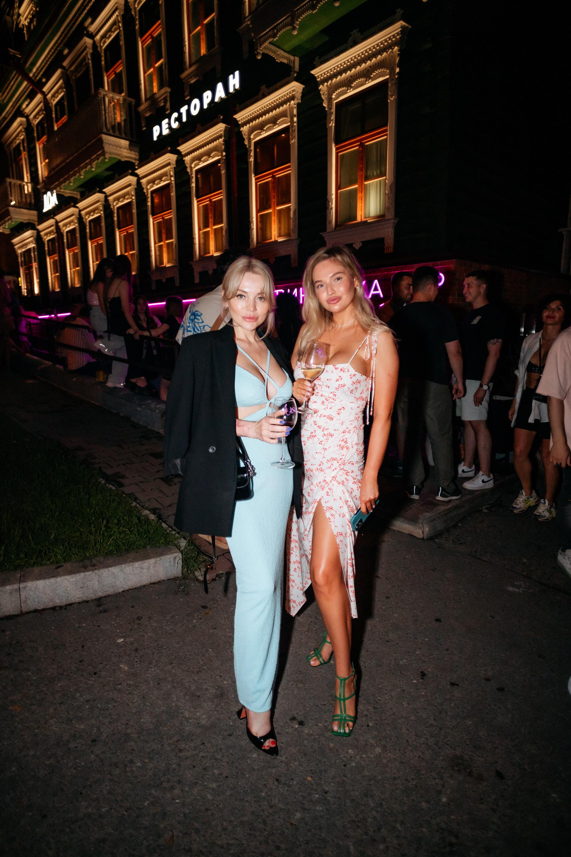 ВИНОТЕКА БАР х МАГАЗ [2 ГОДА]. СВОИ. ФОТООТЧЕТЫ-СОБЫТИЯ-МЕСТА