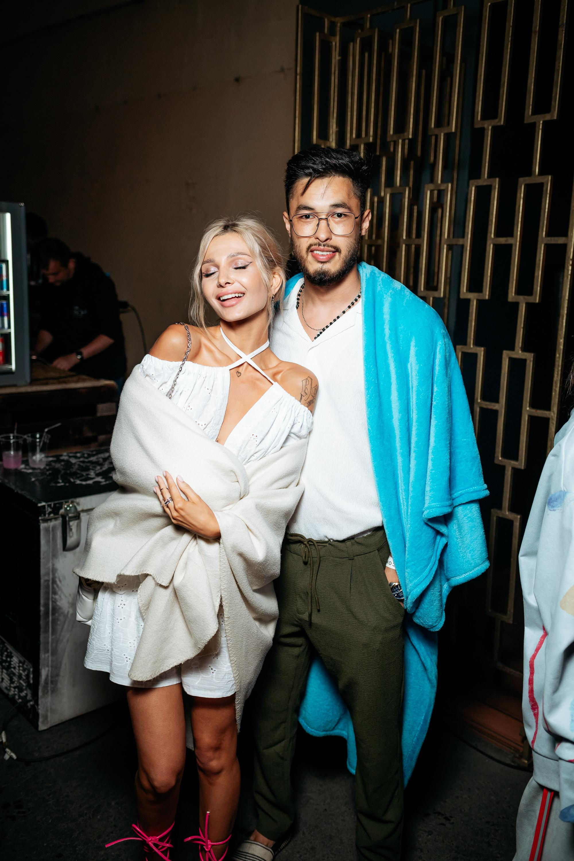 C O M M U N I T Y [ONE YEAR]. СВОИ. ФОТООТЧЕТЫ-СОБЫТИЯ-МЕСТА