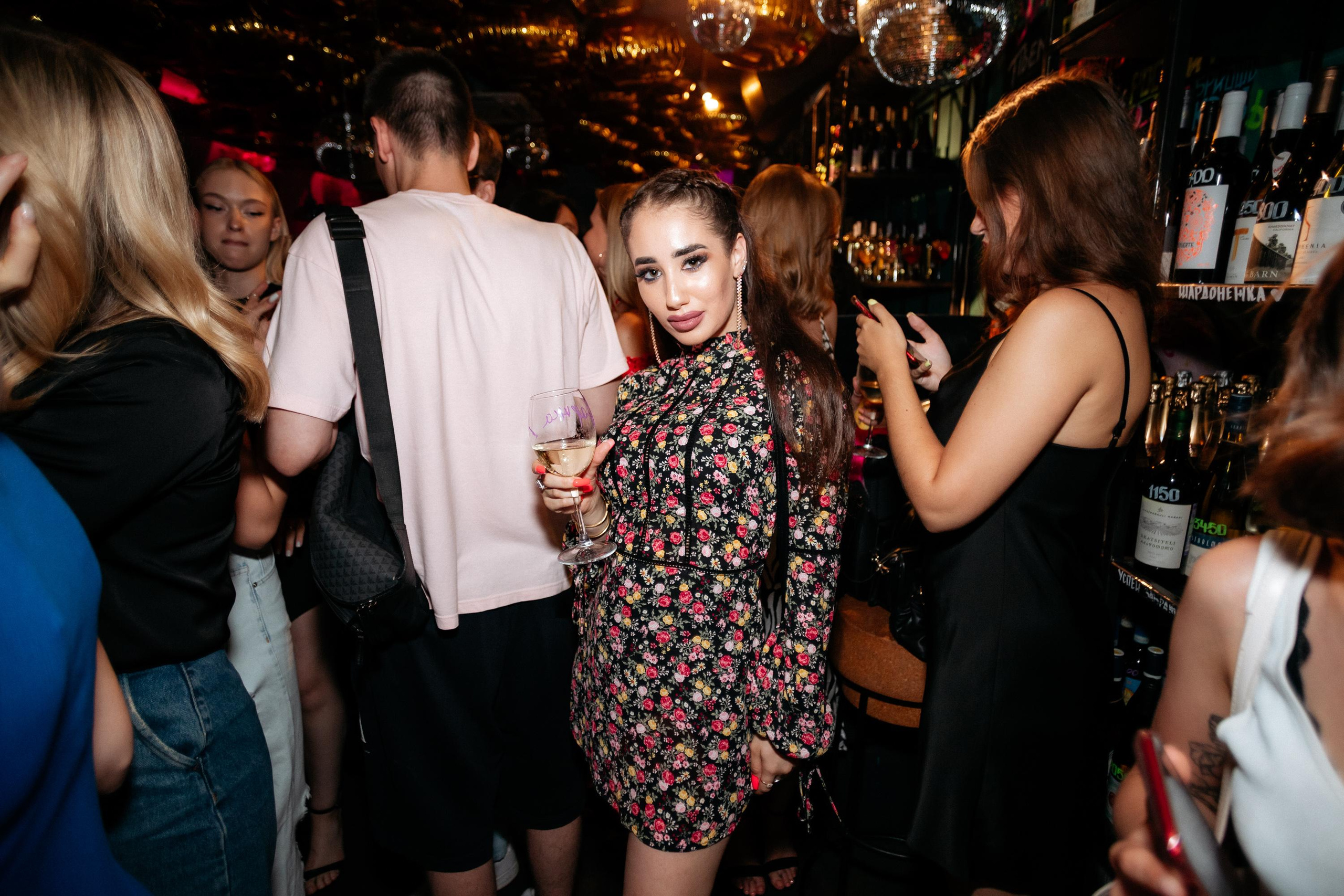 ВИНОТЕКА БАР х МАГАЗ [2 ГОДА]. СВОИ. ФОТООТЧЕТЫ-СОБЫТИЯ-МЕСТА