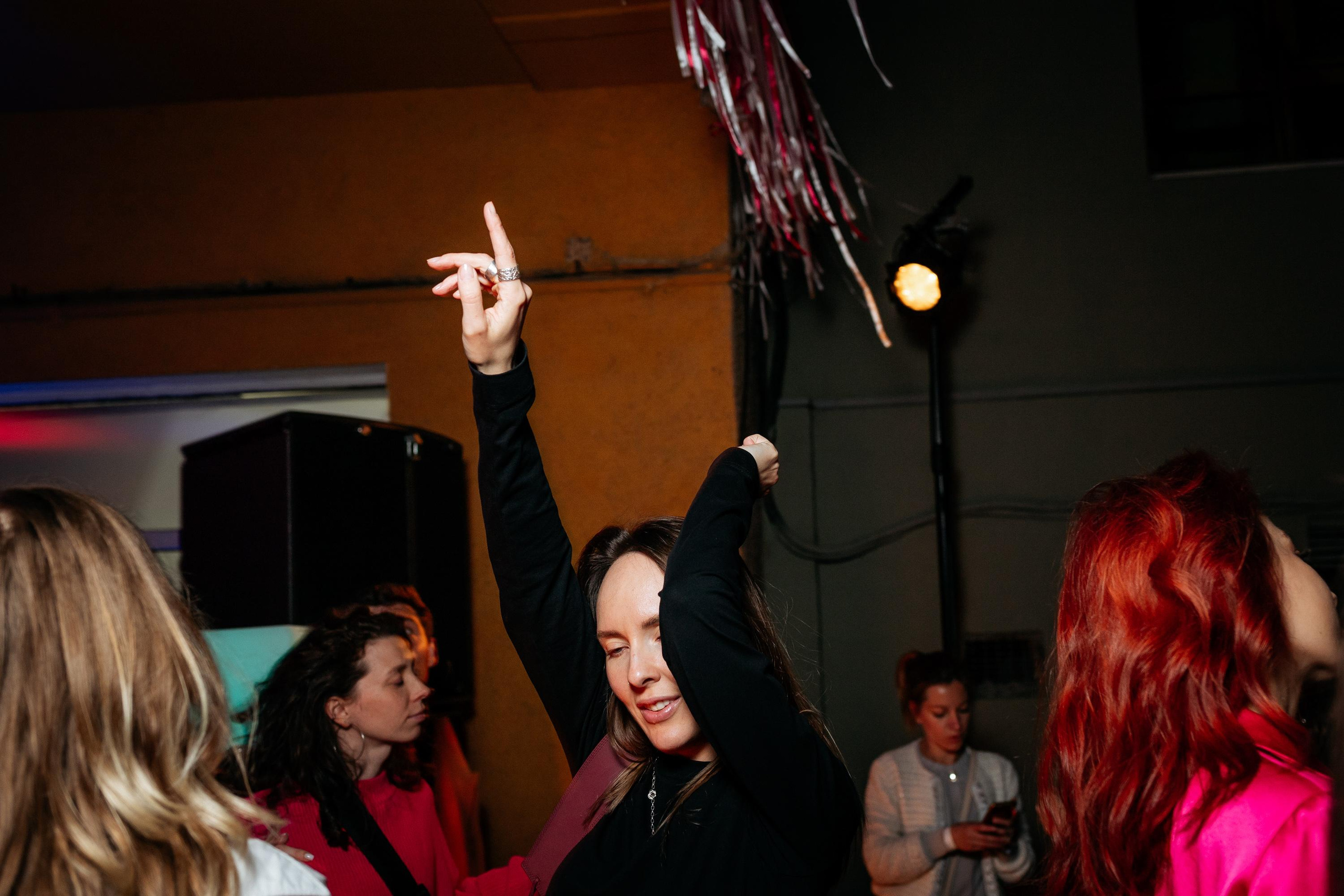 C O M M U N I T Y [ONE YEAR]. СВОИ. ФОТООТЧЕТЫ-СОБЫТИЯ-МЕСТА