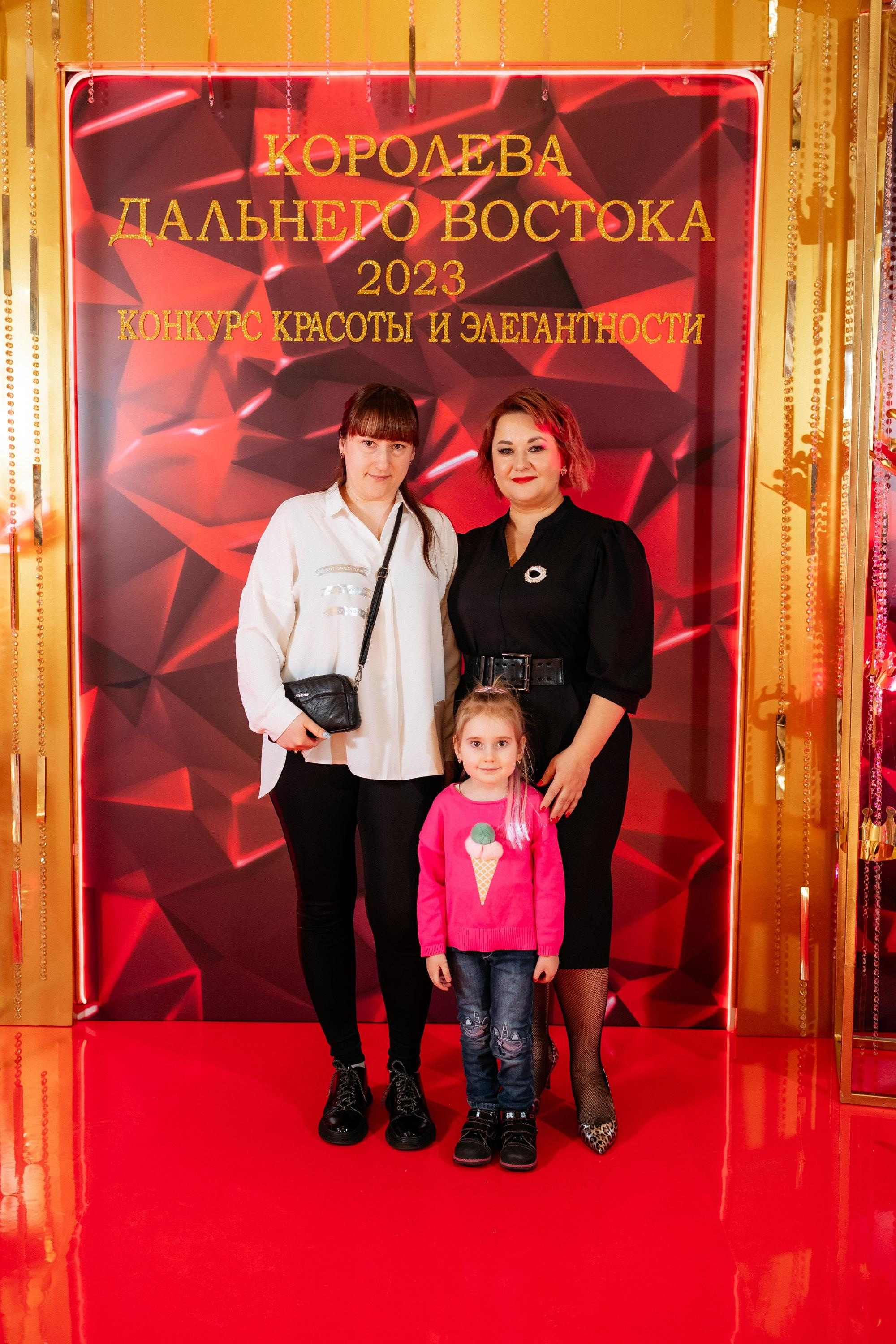 КОРОЛЕВА ДАЛЬНЕГО ВОСТОКА [PART I]. СВОИ. ФОТООТЧЕТЫ-СОБЫТИЯ-МЕСТА