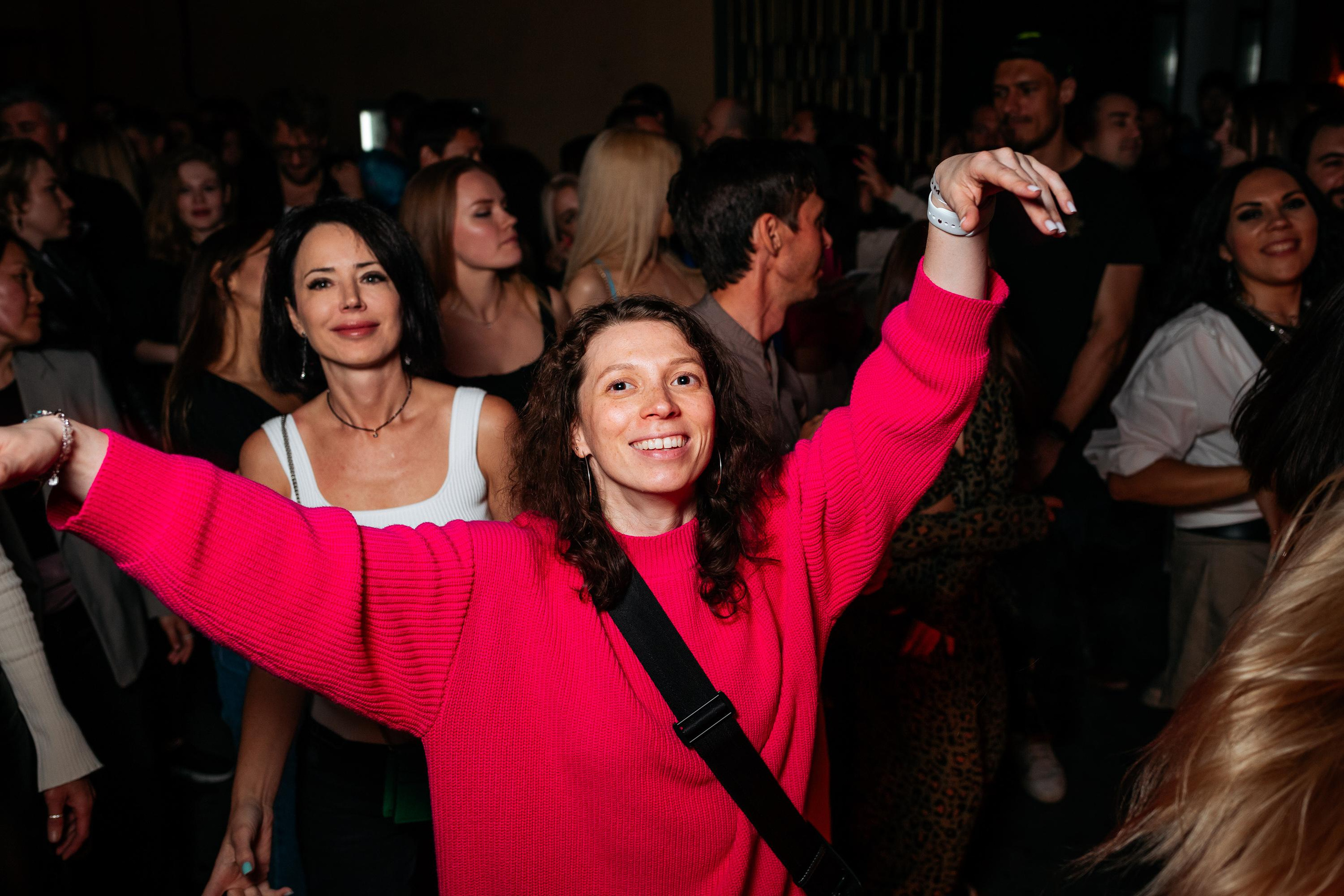 C O M M U N I T Y [ONE YEAR]. СВОИ. ФОТООТЧЕТЫ-СОБЫТИЯ-МЕСТА