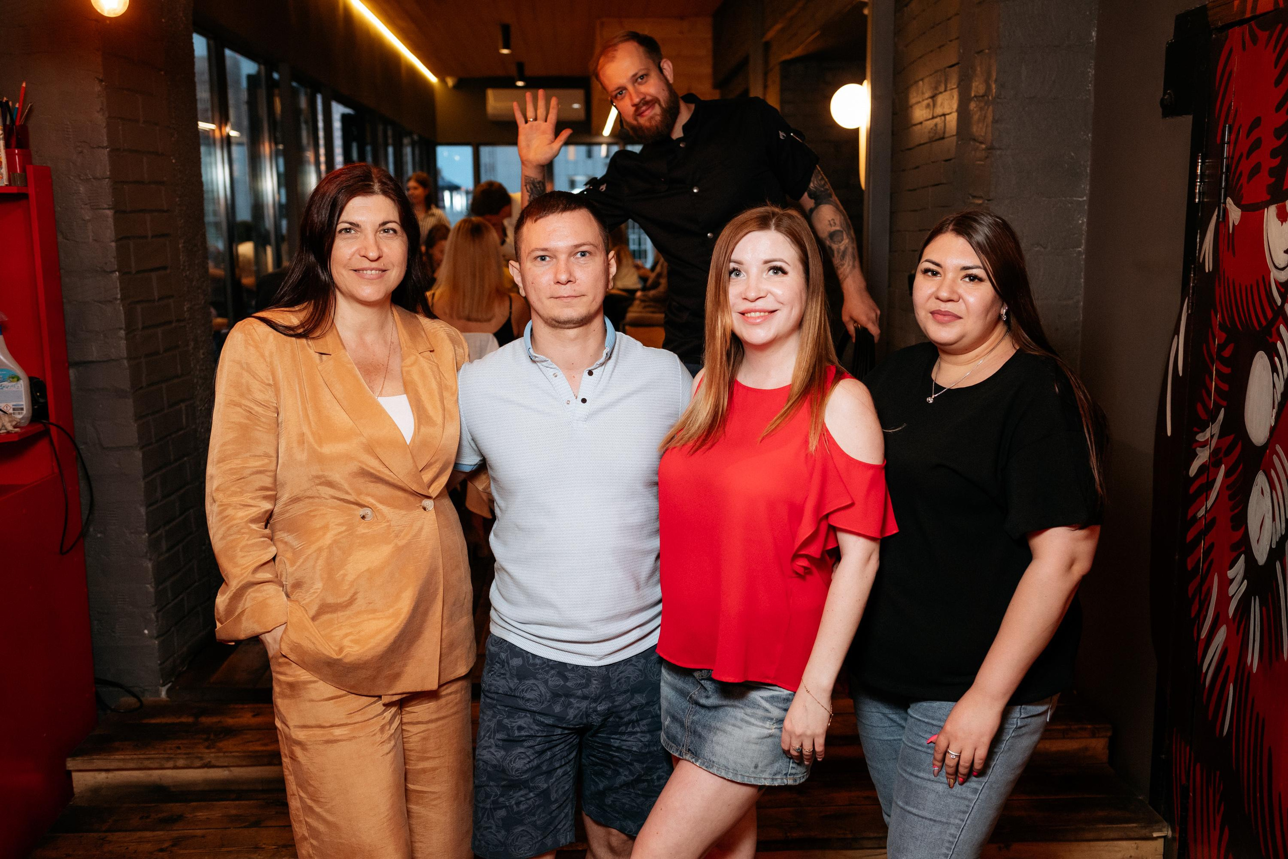 ПЕННЫЙ ГАСТРОУЖИН. СВОИ. ФОТООТЧЕТЫ-СОБЫТИЯ-МЕСТА