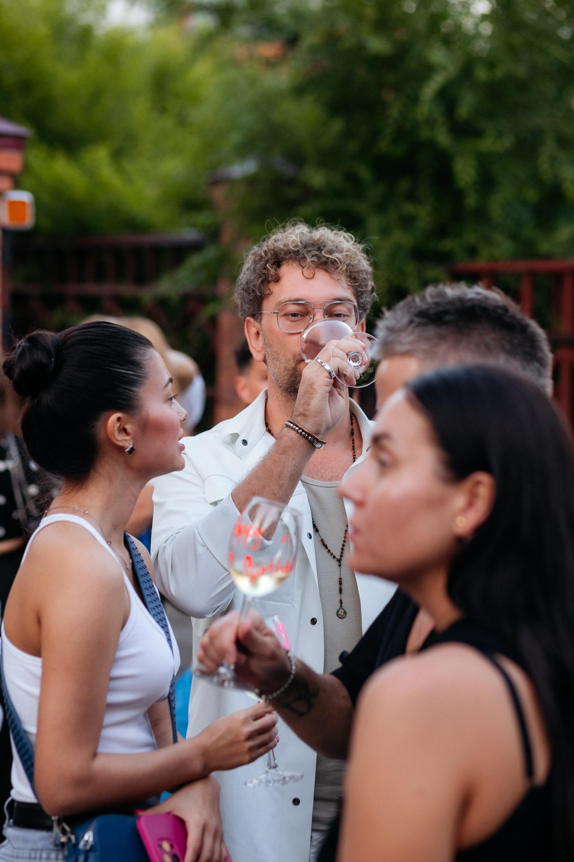 ВИНОТЕКА БАР х МАГАЗ [2 ГОДА]. СВОИ. ФОТООТЧЕТЫ-СОБЫТИЯ-МЕСТА