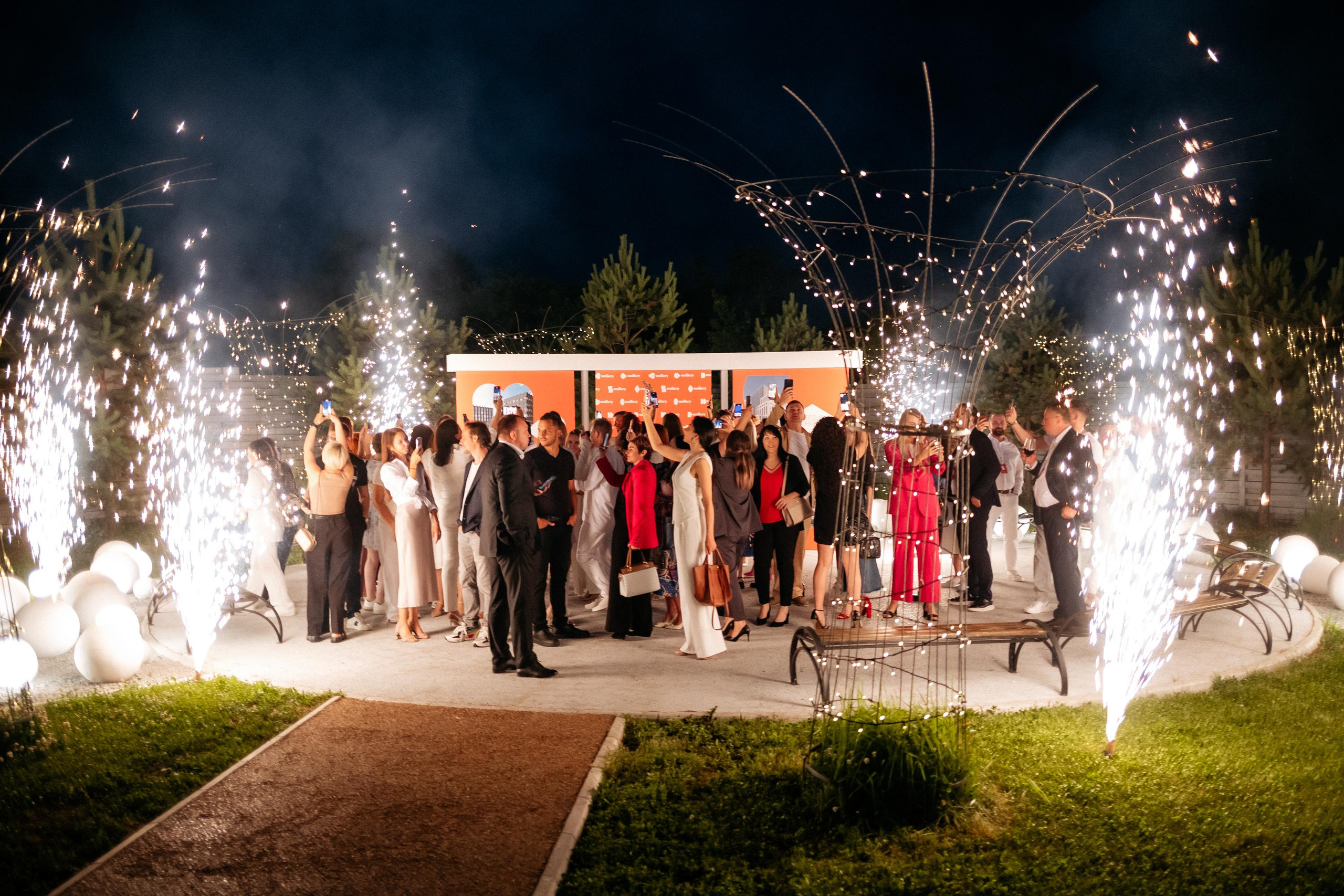 UNIKEI STORIES. СВОИ. ФОТООТЧЕТЫ-СОБЫТИЯ-МЕСТА