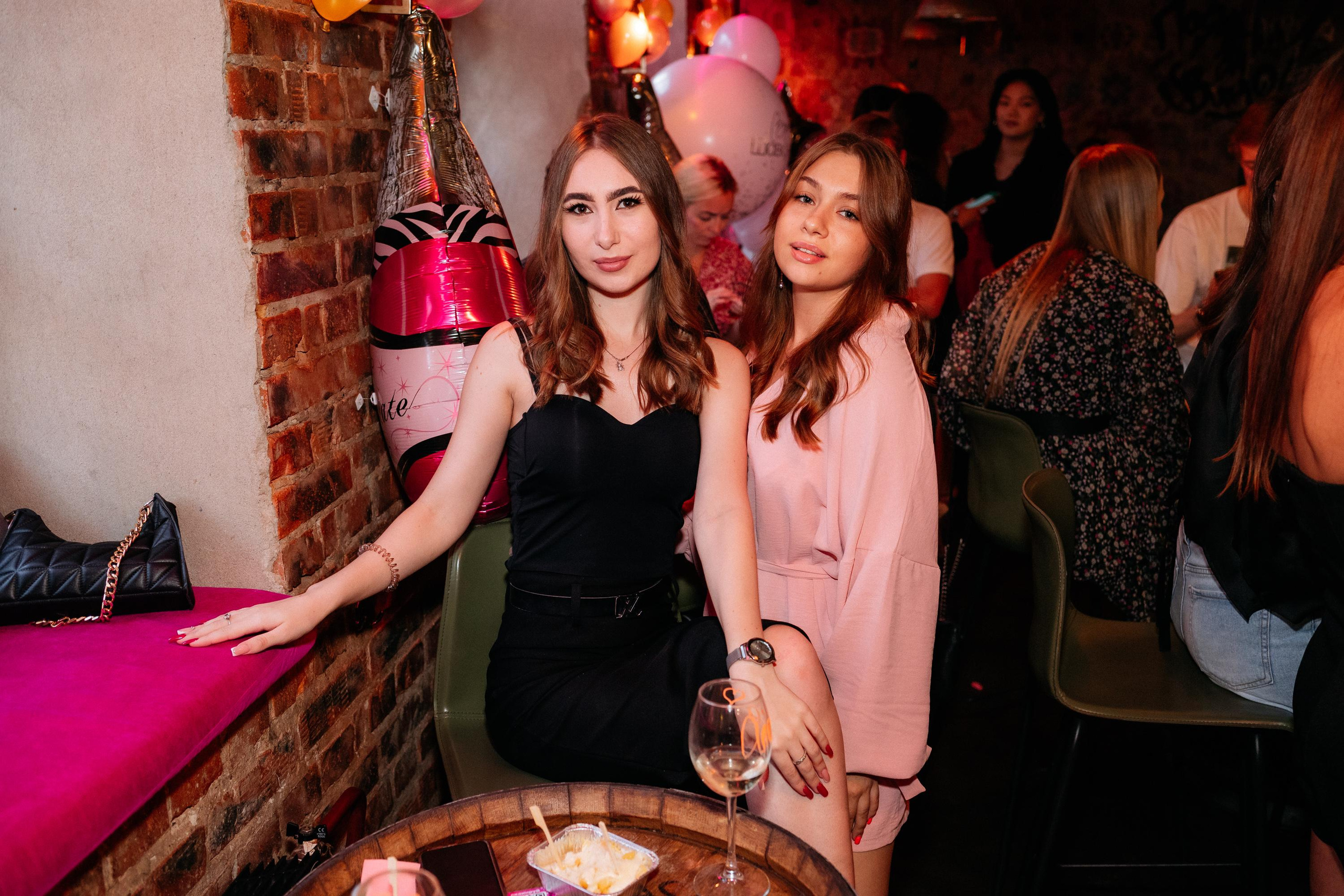 ВИНОТЕКА БАР х МАГАЗ [2 ГОДА]. СВОИ. ФОТООТЧЕТЫ-СОБЫТИЯ-МЕСТА