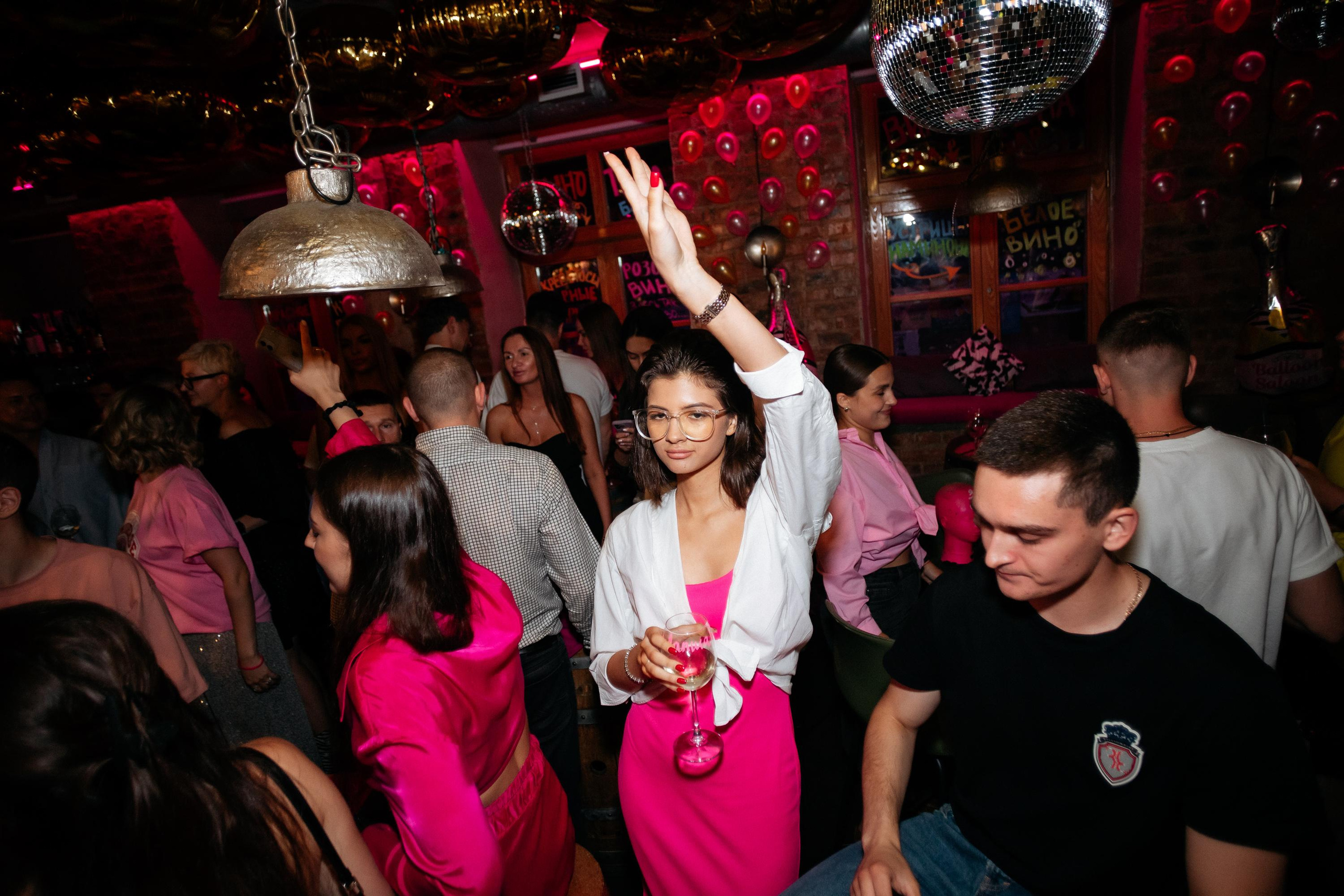 ВИНОТЕКА БАР х МАГАЗ [2 ГОДА]. СВОИ. ФОТООТЧЕТЫ-СОБЫТИЯ-МЕСТА