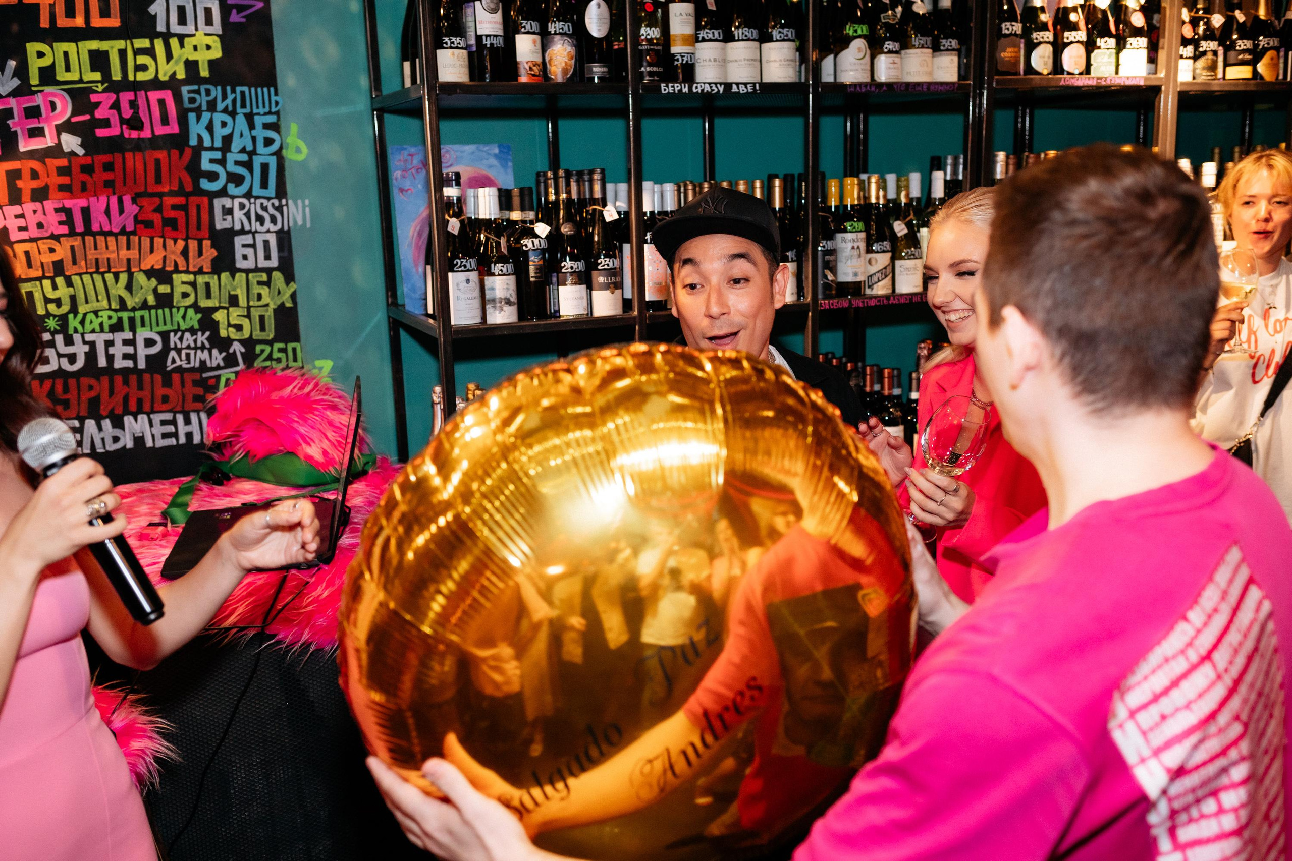 ВИНОТЕКА БАР х МАГАЗ [2 ГОДА]. СВОИ. ФОТООТЧЕТЫ-СОБЫТИЯ-МЕСТА