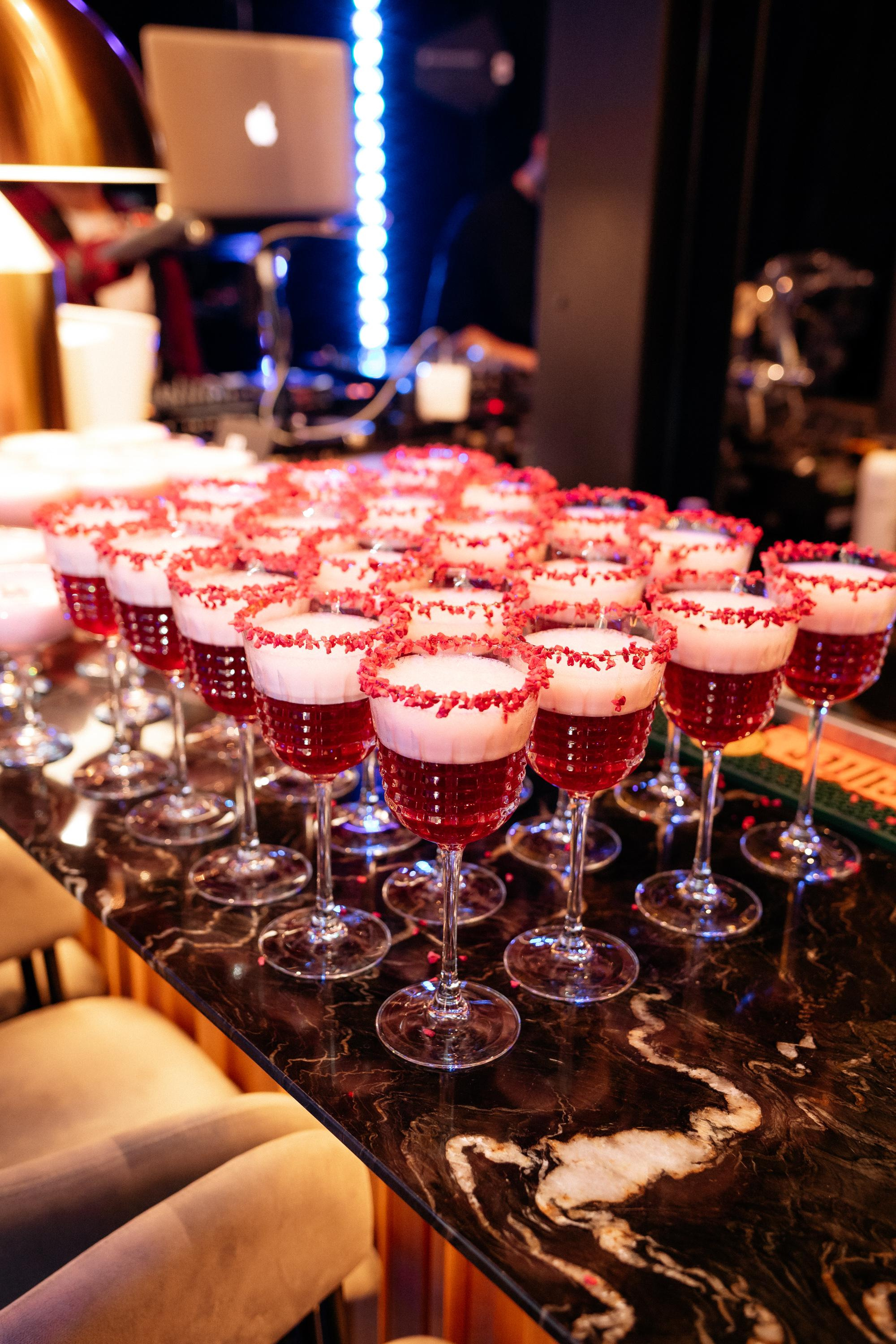 Euphoria [открытие террасы InLove by REGENT]. СВОИ. ФОТООТЧЕТЫ-СОБЫТИЯ-МЕСТА