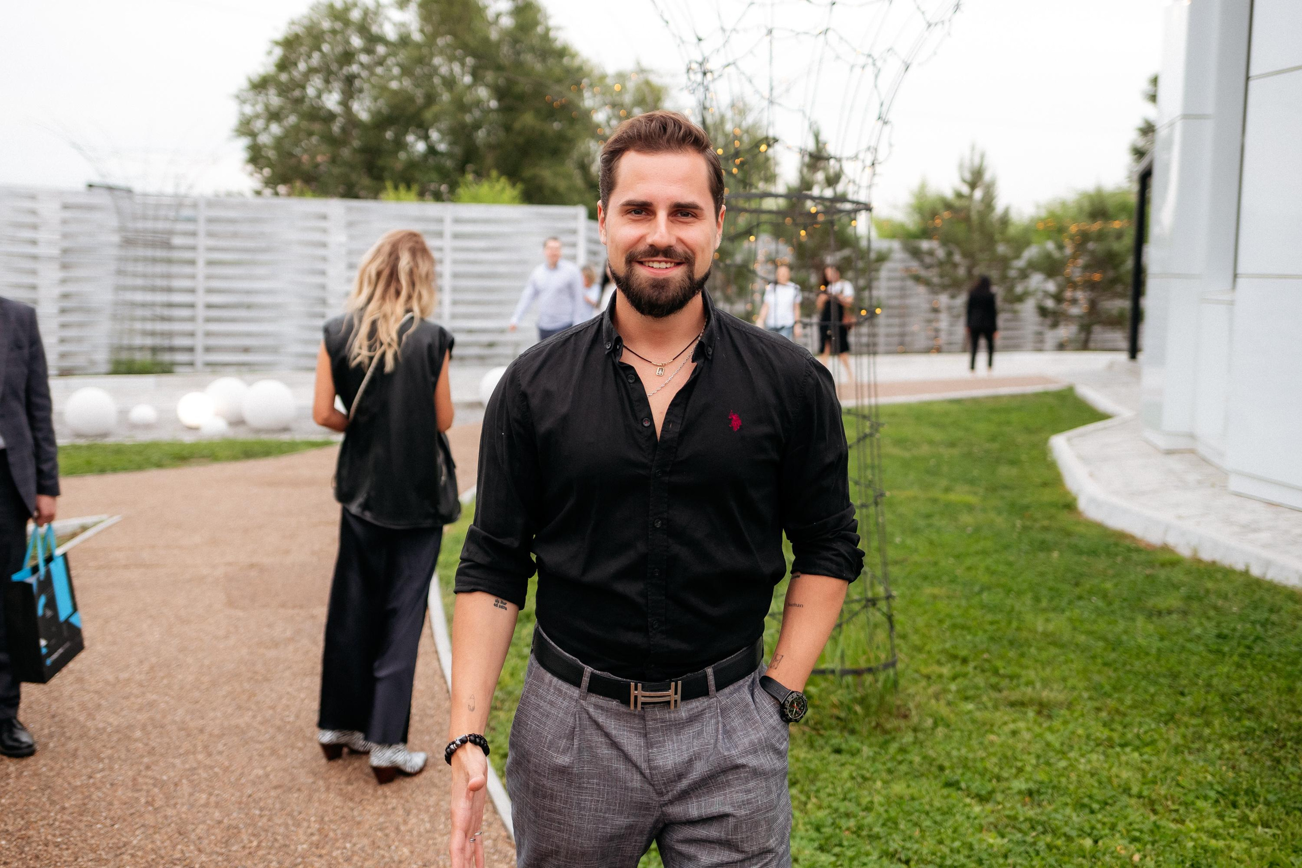 UNIKEI STORIES. СВОИ. ФОТООТЧЕТЫ-СОБЫТИЯ-МЕСТА