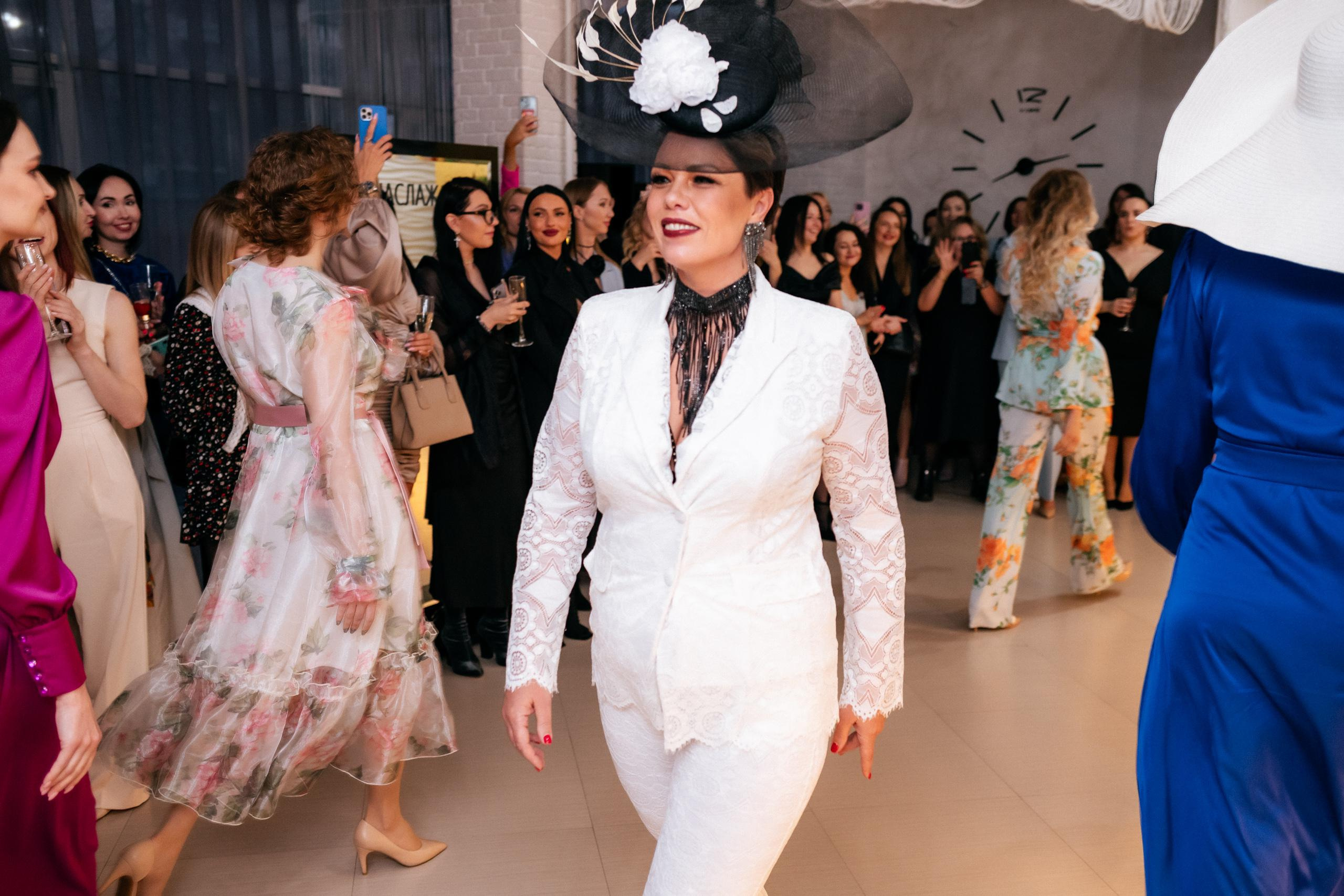 НАСЛАЖДЕНИЕ [FASHION PARTY]. СВОИ. ФОТООТЧЕТЫ-СОБЫТИЯ-МЕСТА