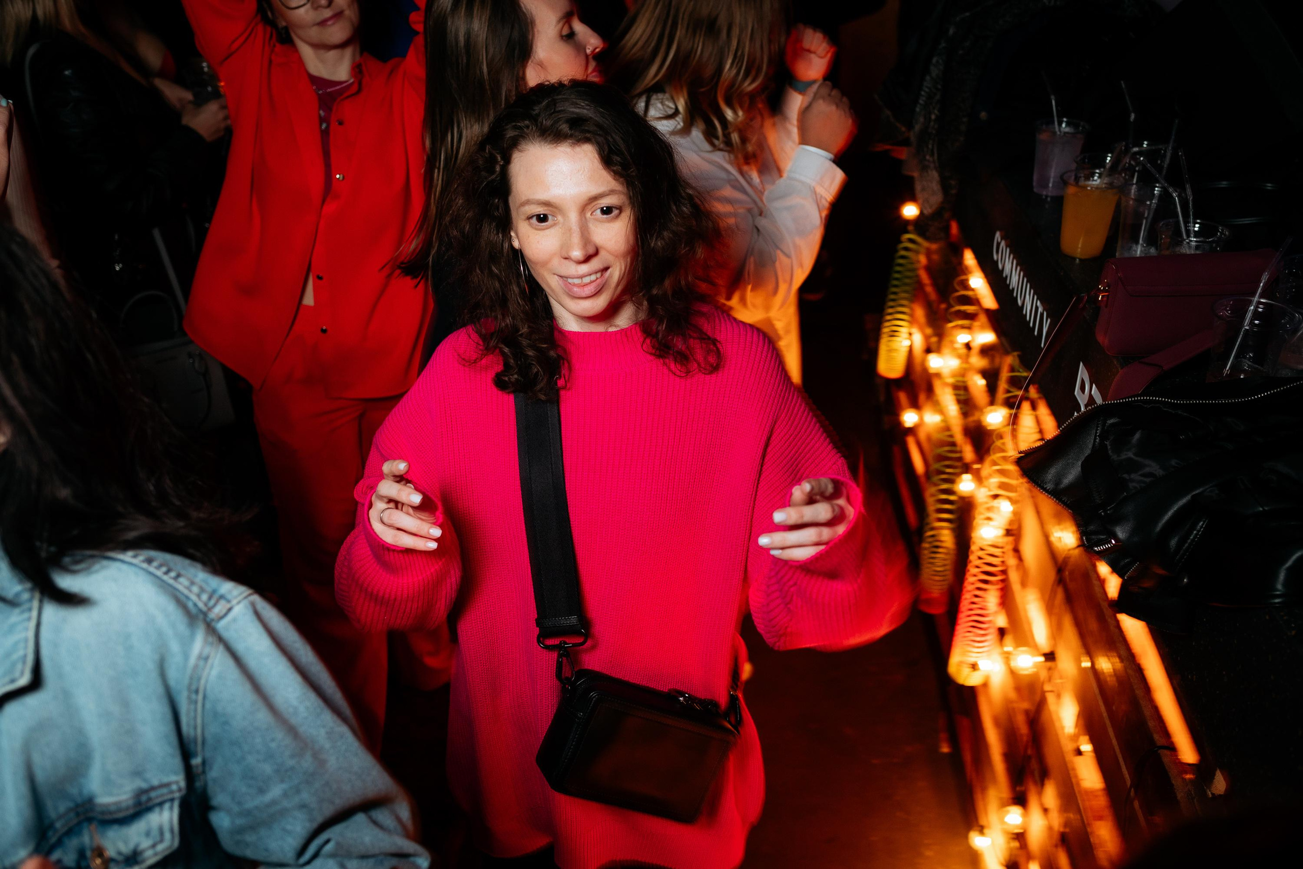 C O M M U N I T Y [ONE YEAR]. СВОИ. ФОТООТЧЕТЫ-СОБЫТИЯ-МЕСТА