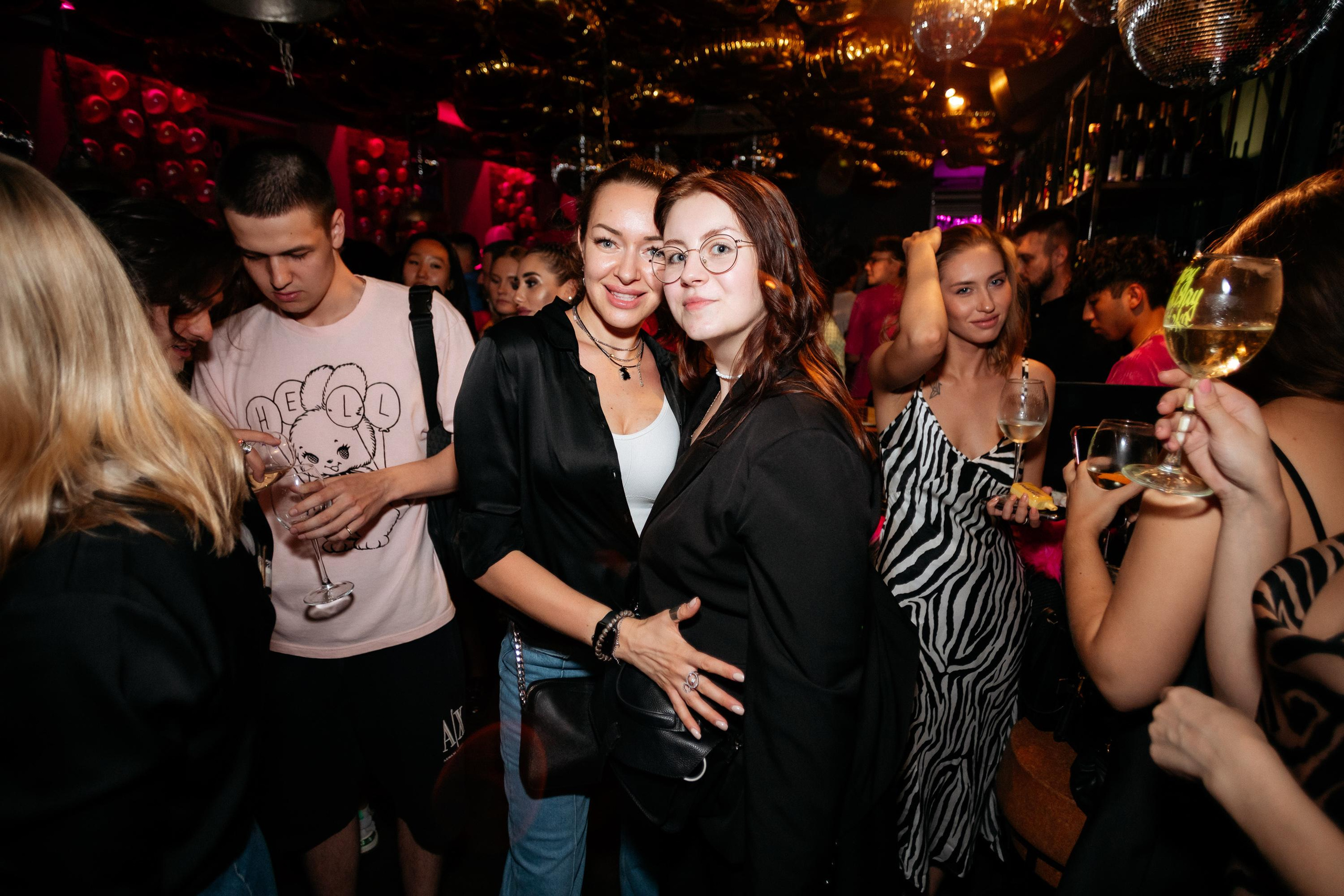 ВИНОТЕКА БАР х МАГАЗ [2 ГОДА]. СВОИ. ФОТООТЧЕТЫ-СОБЫТИЯ-МЕСТА