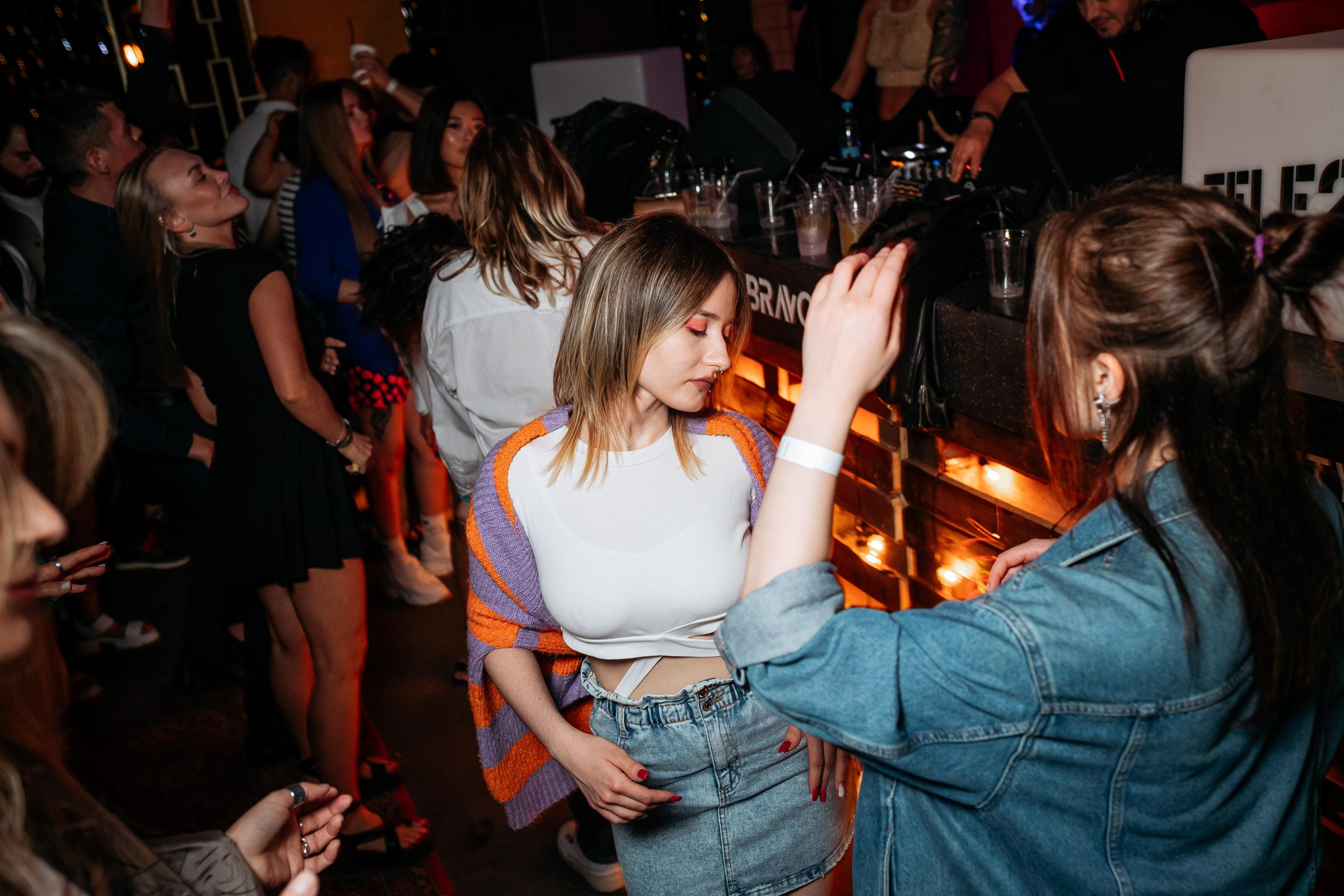 C O M M U N I T Y [ONE YEAR]. СВОИ. ФОТООТЧЕТЫ-СОБЫТИЯ-МЕСТА