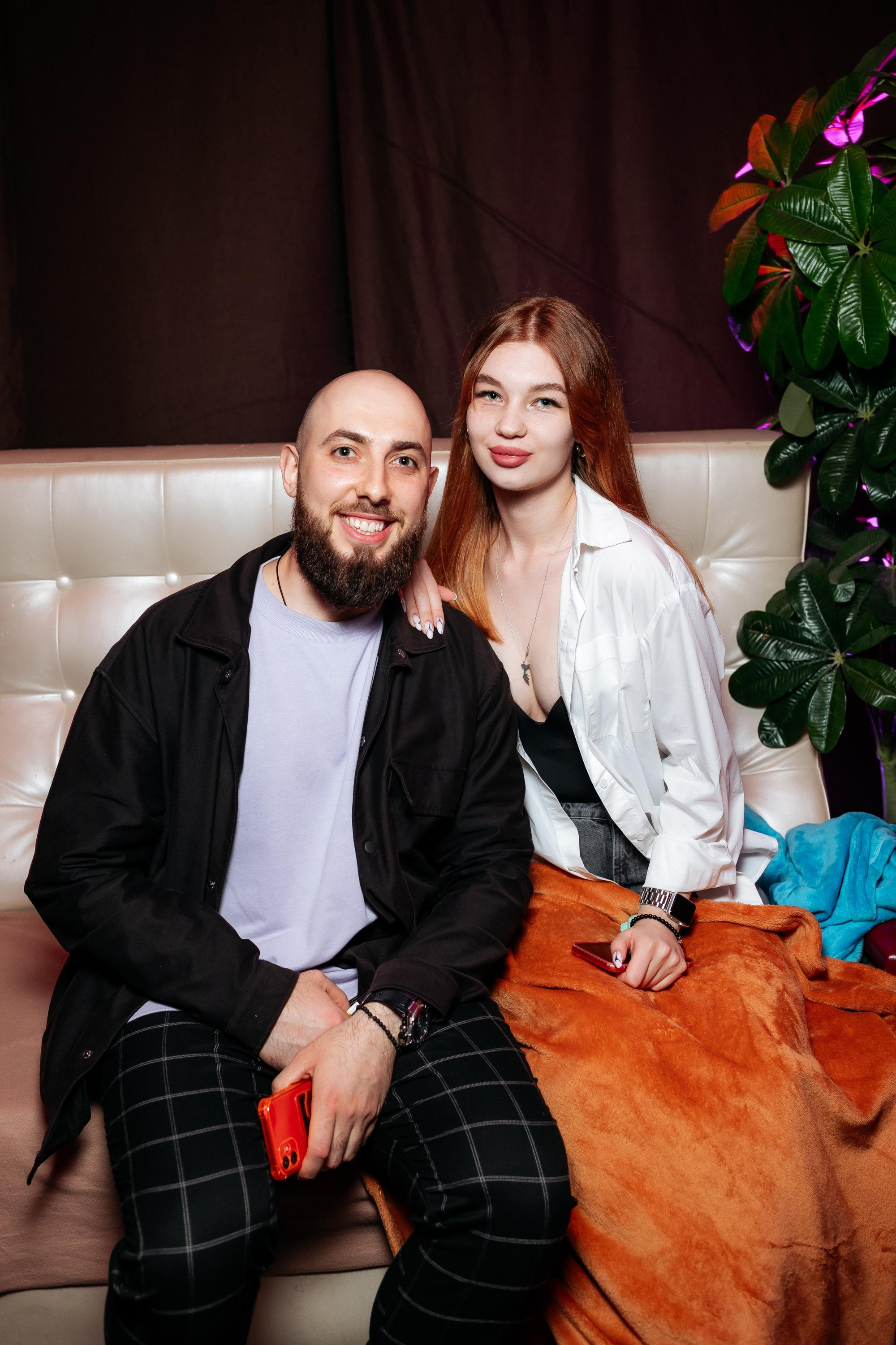 C O M M U N I T Y [ONE YEAR]. СВОИ. ФОТООТЧЕТЫ-СОБЫТИЯ-МЕСТА