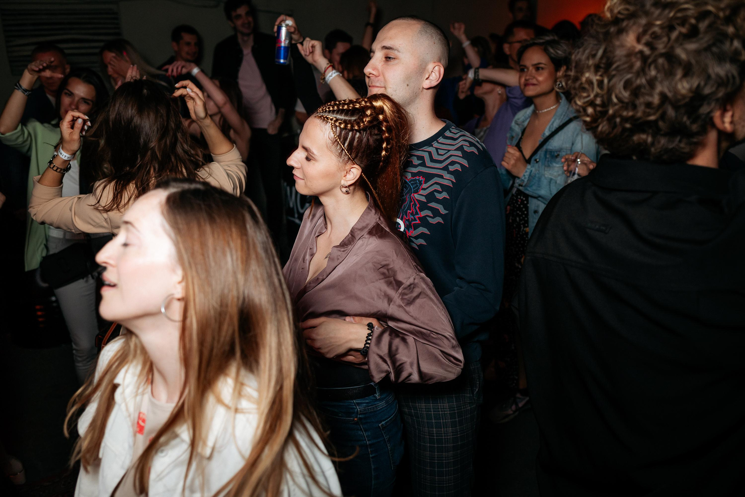 C O M M U N I T Y [ONE YEAR]. СВОИ. ФОТООТЧЕТЫ-СОБЫТИЯ-МЕСТА