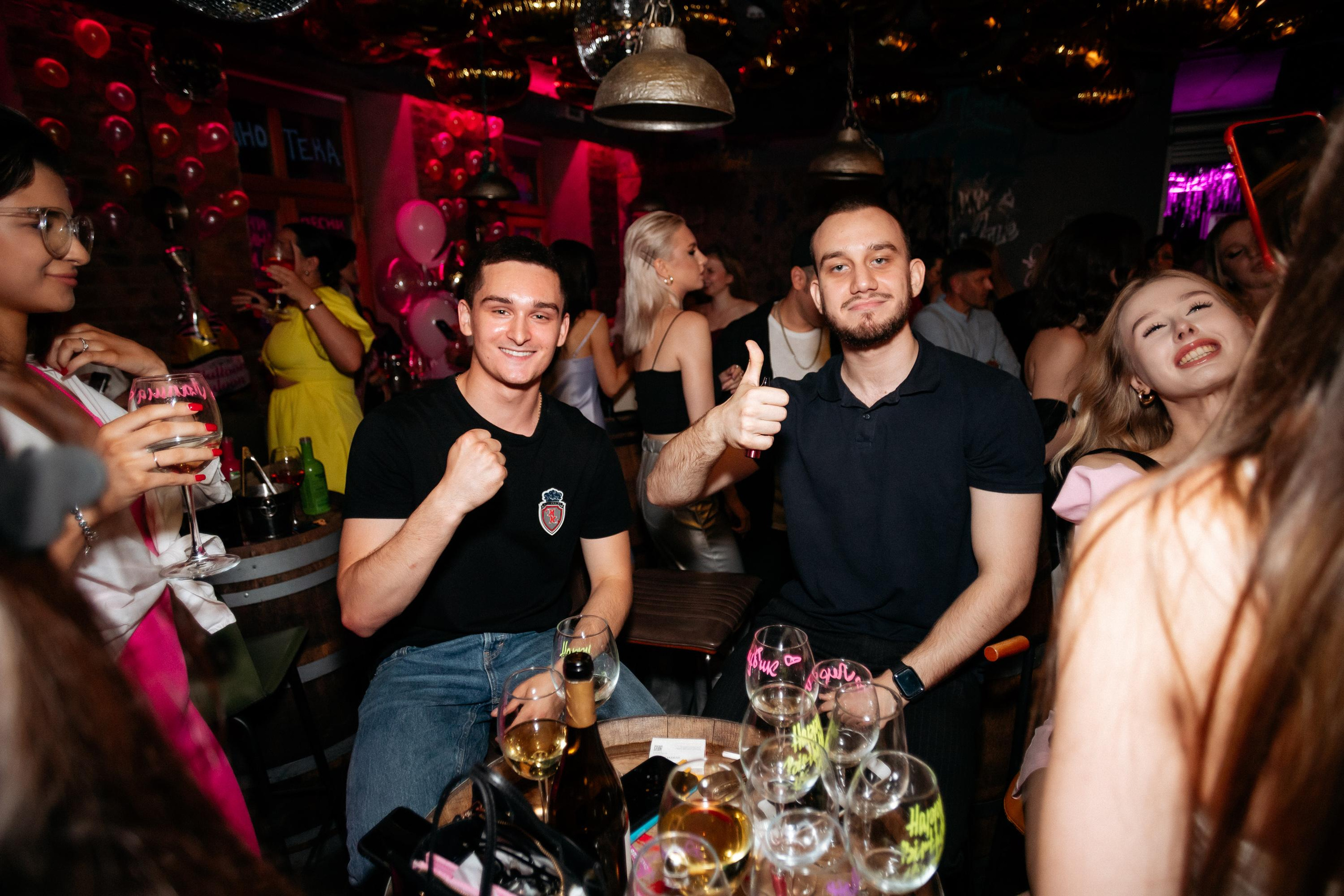 ВИНОТЕКА БАР х МАГАЗ [2 ГОДА]. СВОИ. ФОТООТЧЕТЫ-СОБЫТИЯ-МЕСТА