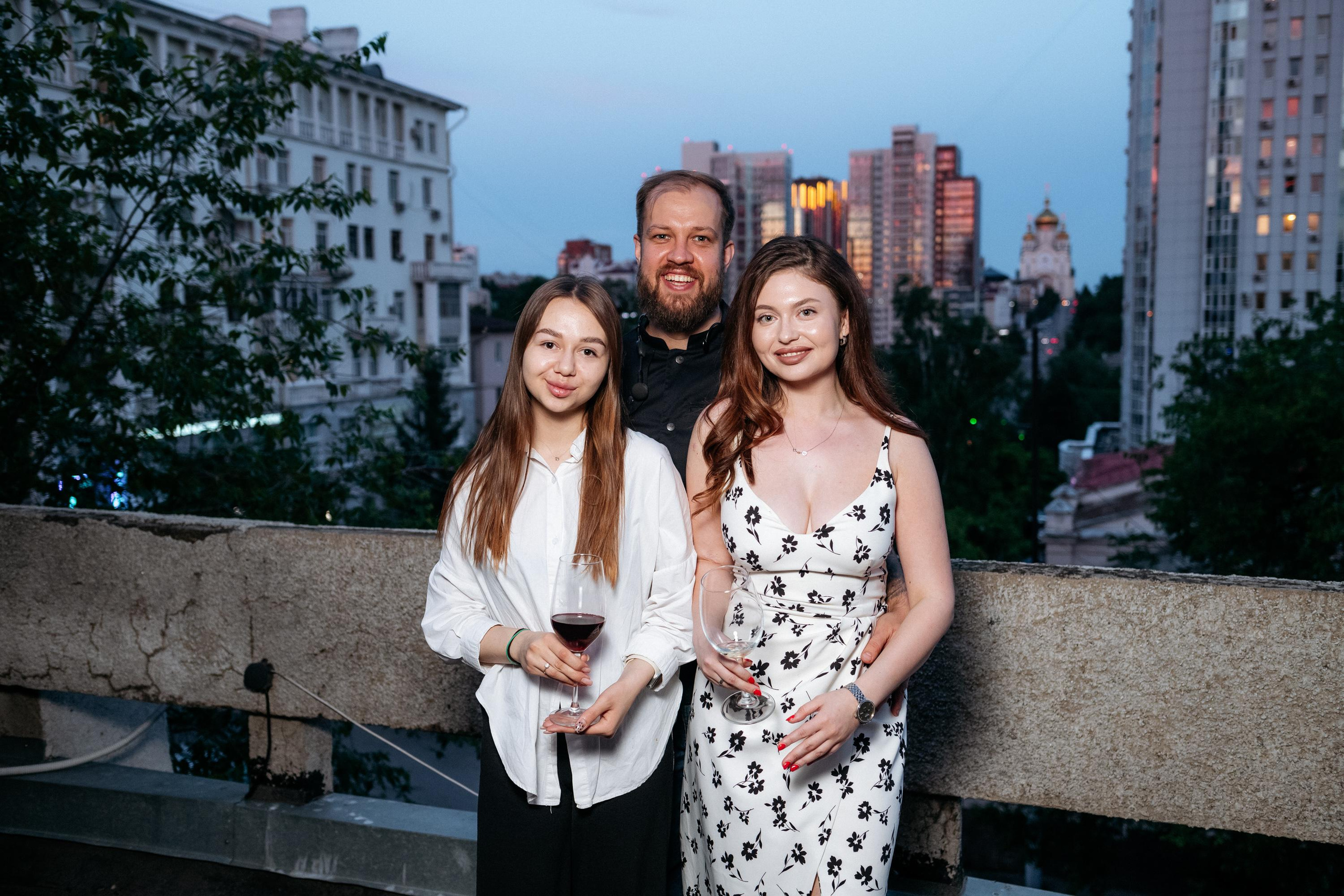 ПЕННЫЙ ГАСТРОУЖИН. СВОИ. ФОТООТЧЕТЫ-СОБЫТИЯ-МЕСТА