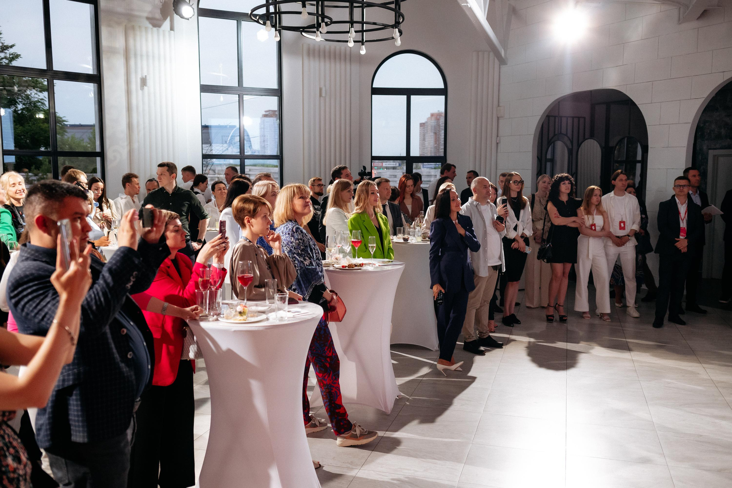 UNIKEI STORIES. СВОИ. ФОТООТЧЕТЫ-СОБЫТИЯ-МЕСТА